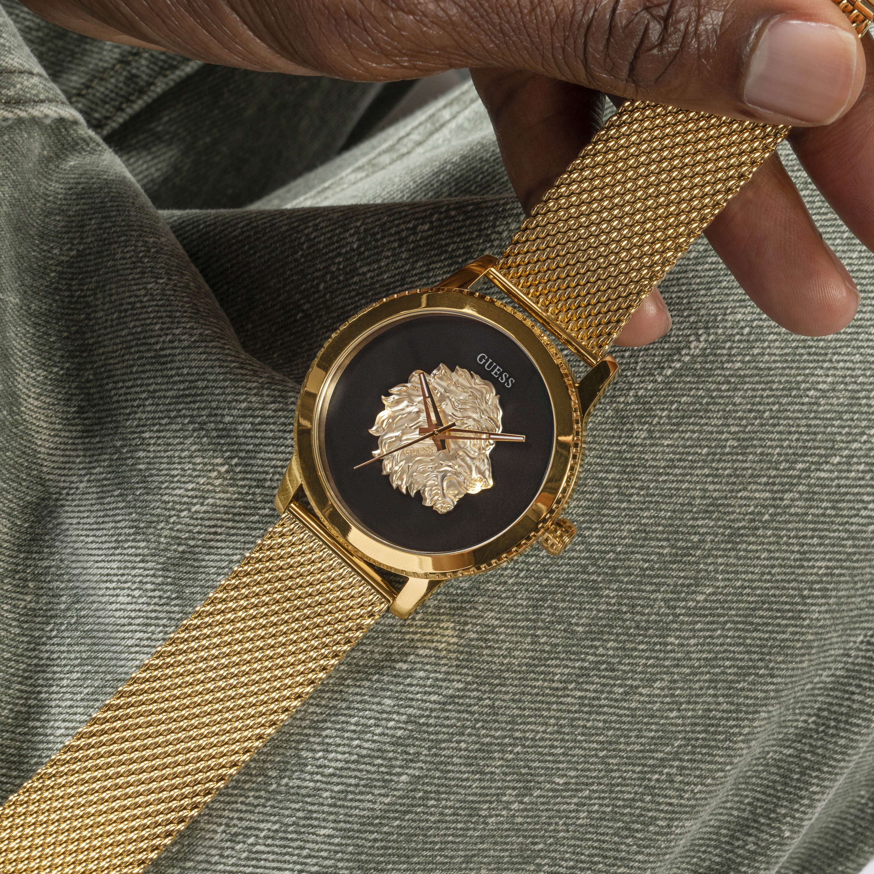 Guess Men's 44 MM Gold Analog Mesh Strap Watch | GW0702G1-men-watchesandjewellery-watches-image-7