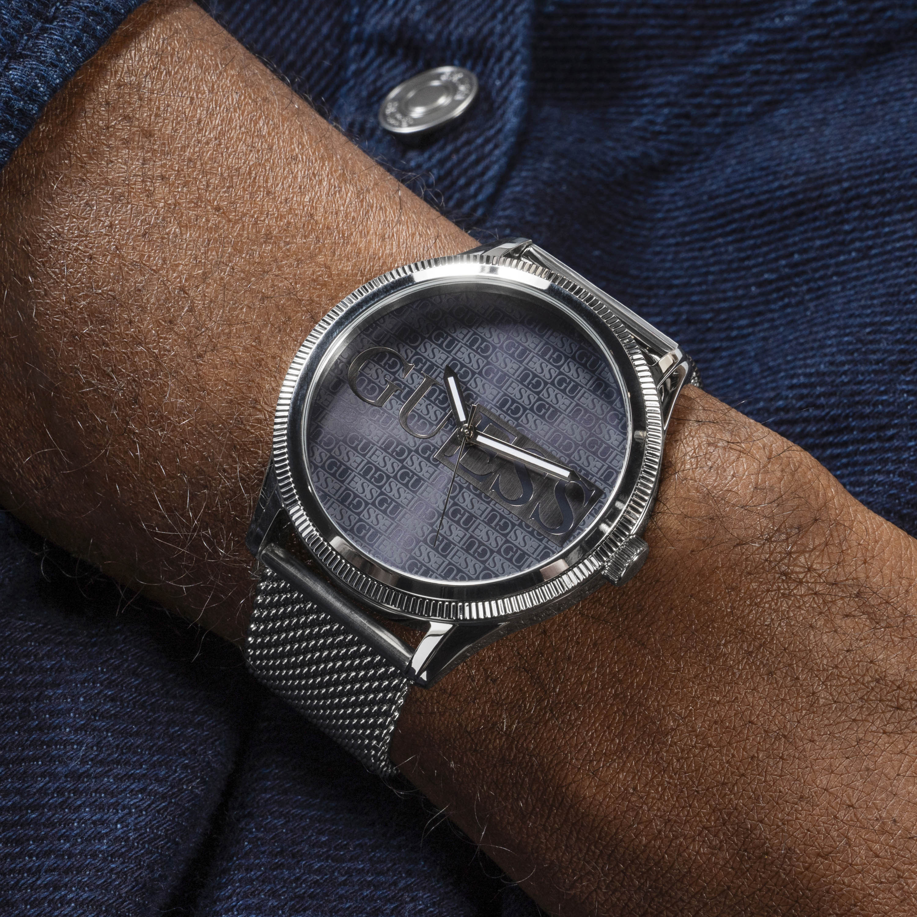 Guess Men's 44 MM Silver Analog Mesh Strap Watch | GW0710G1-men-watchesandjewellery-watches-image-7