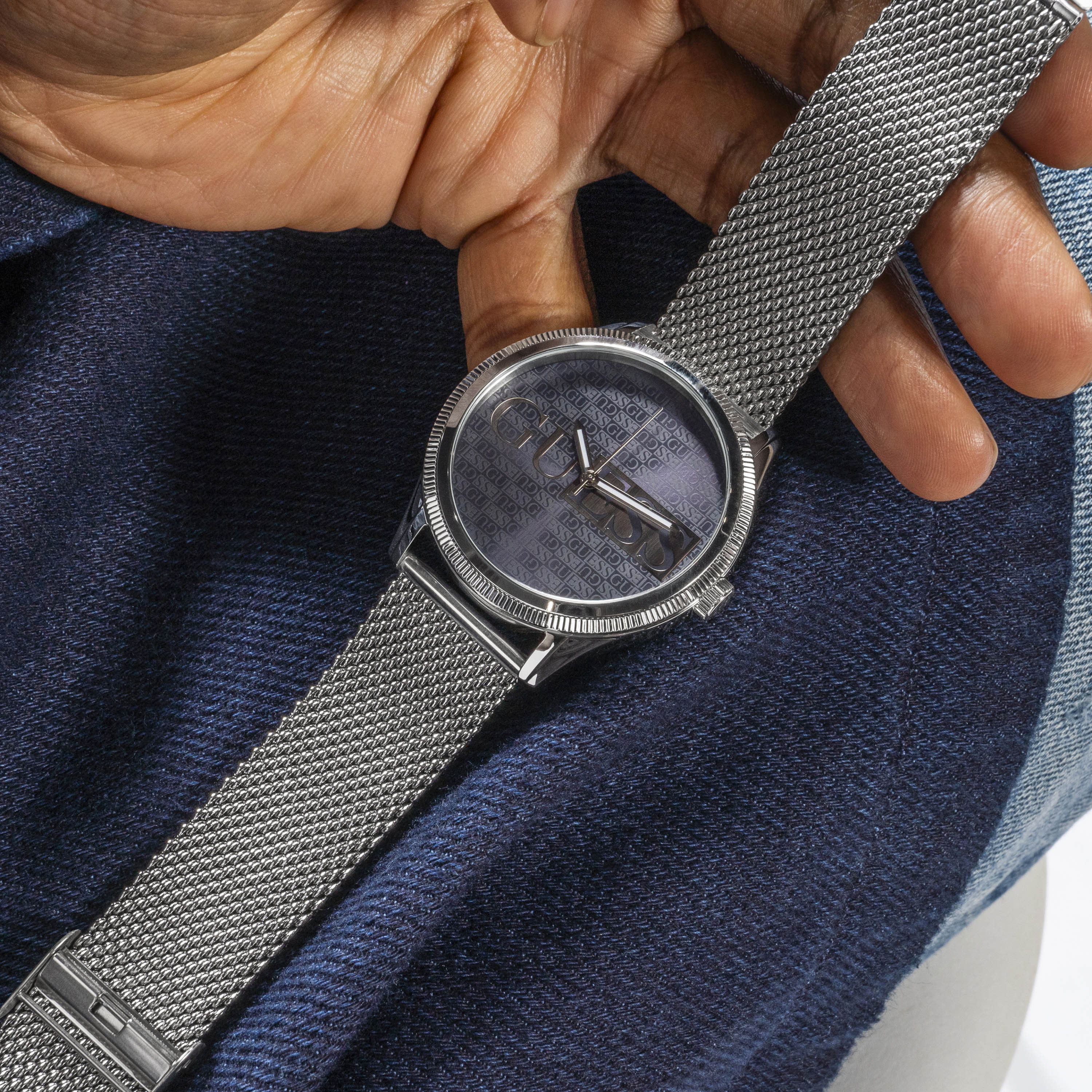 Guess Men's 44 MM Silver Analog Mesh Strap Watch | GW0710G1-men-watchesandjewellery-watches-image-8