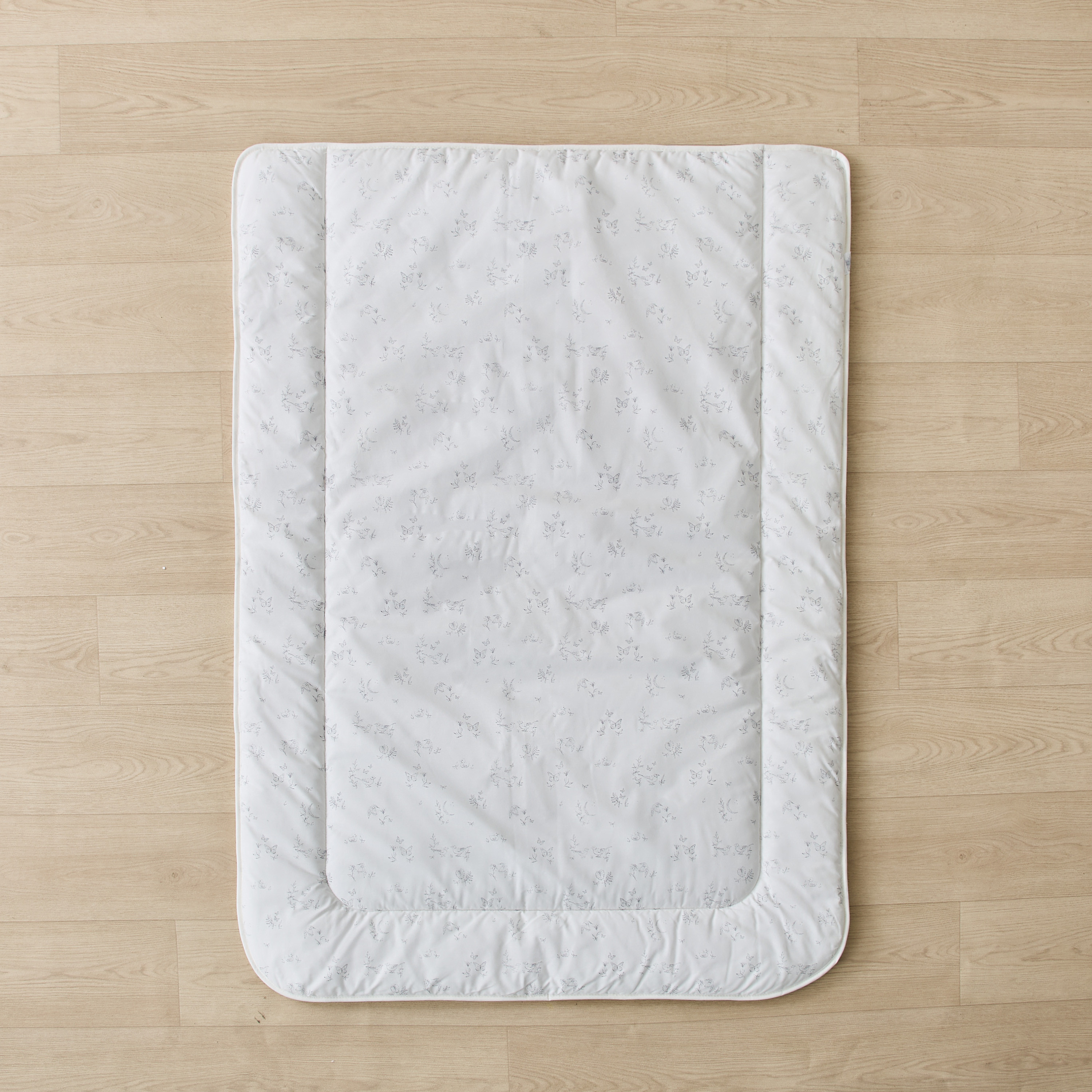 Cambrass 3-Piece Printed Bedding Set-baby-nursery-blanketsandswaddles-blanketsandquilts-image-4