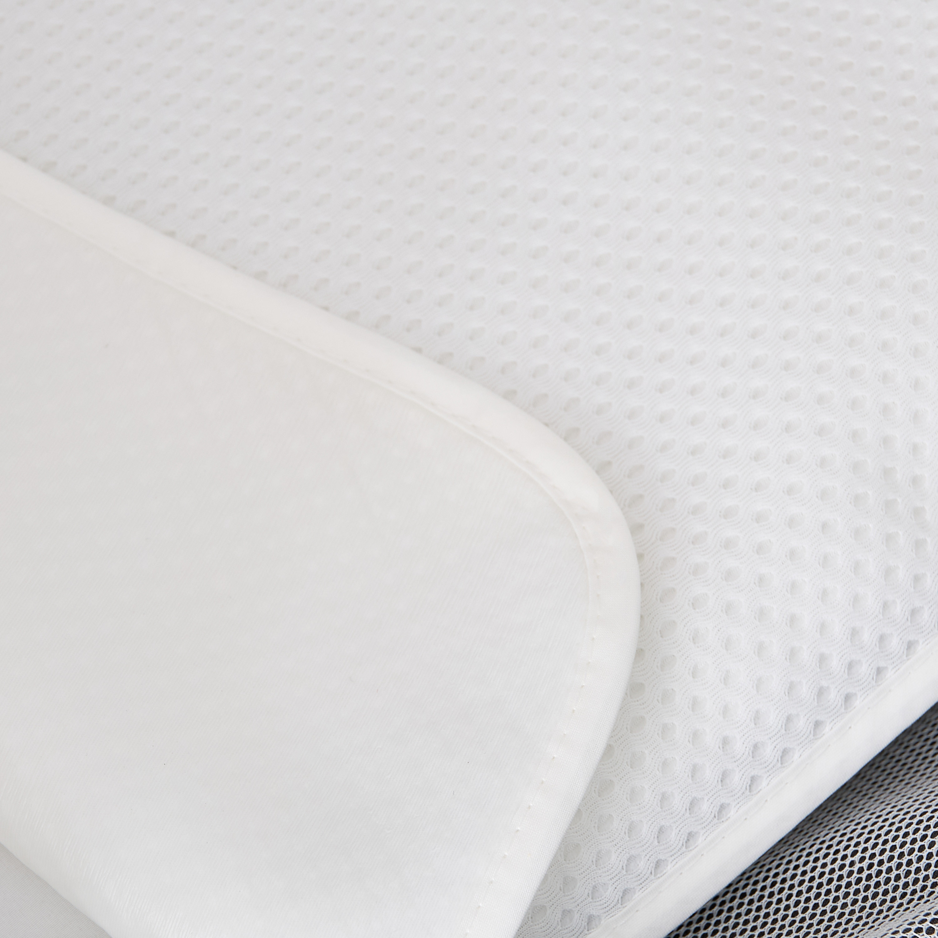 واقي مرتبة ثلاثي الأبعاد من كامبراس - 46x82 سم-baby-nursery-babybedding-image-5