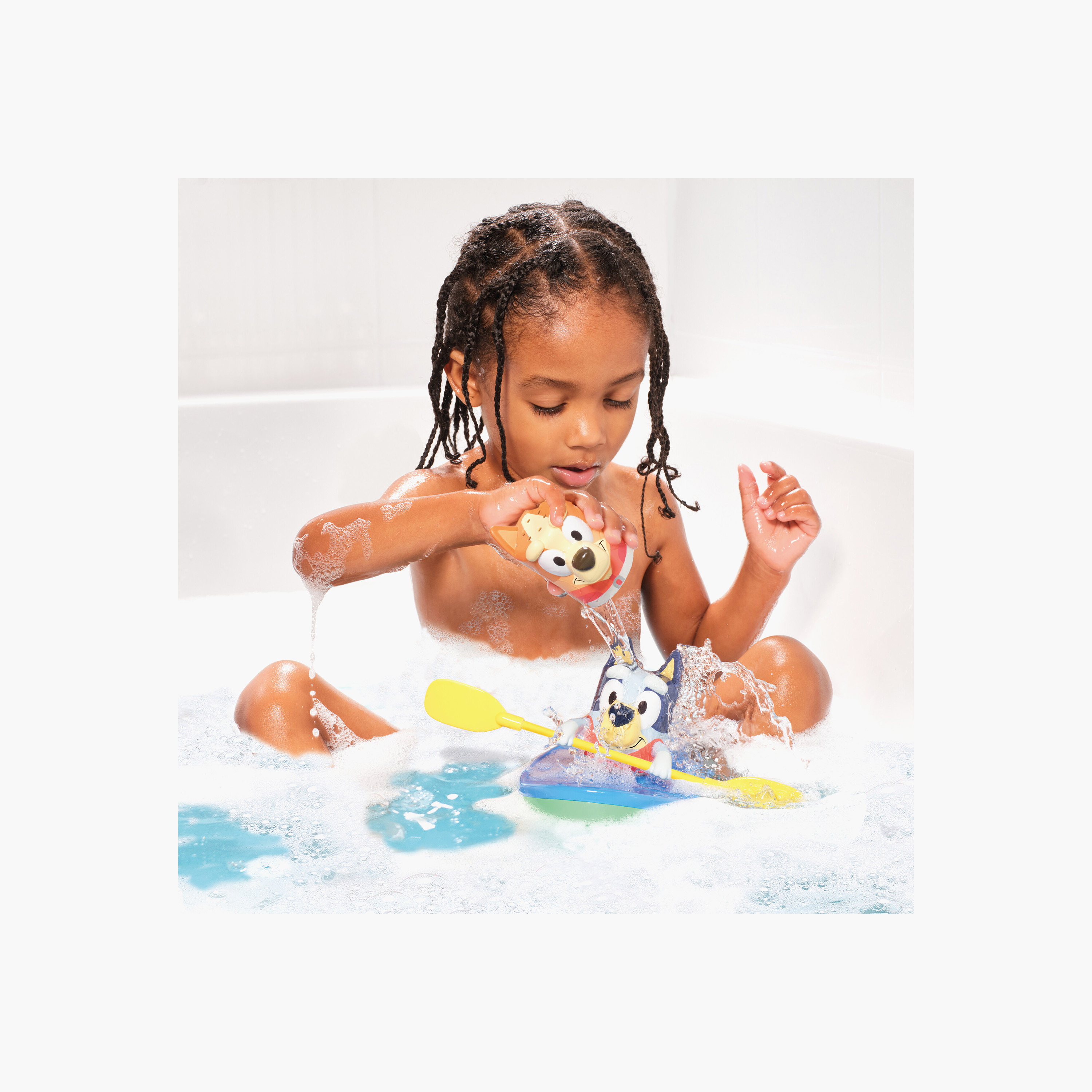 Toomies Bluey Pull and Go Canoe Playset-toys-babyandtoddlertoys-bathtoys-image-4