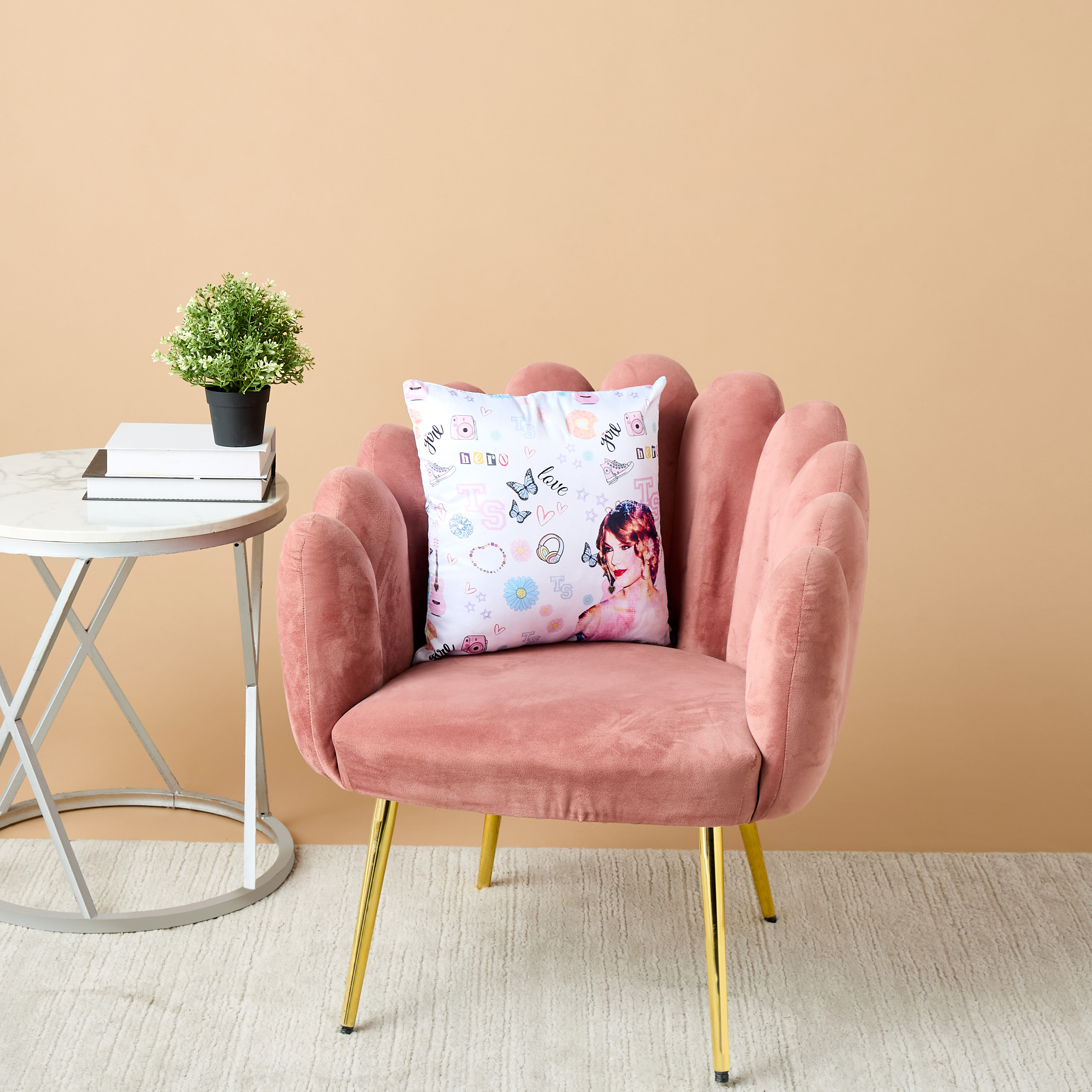 Graphic Print Filled Cushion - 40x40 cms-household-cushionsandthrows-filledcushions-decorativecushions-image-1
