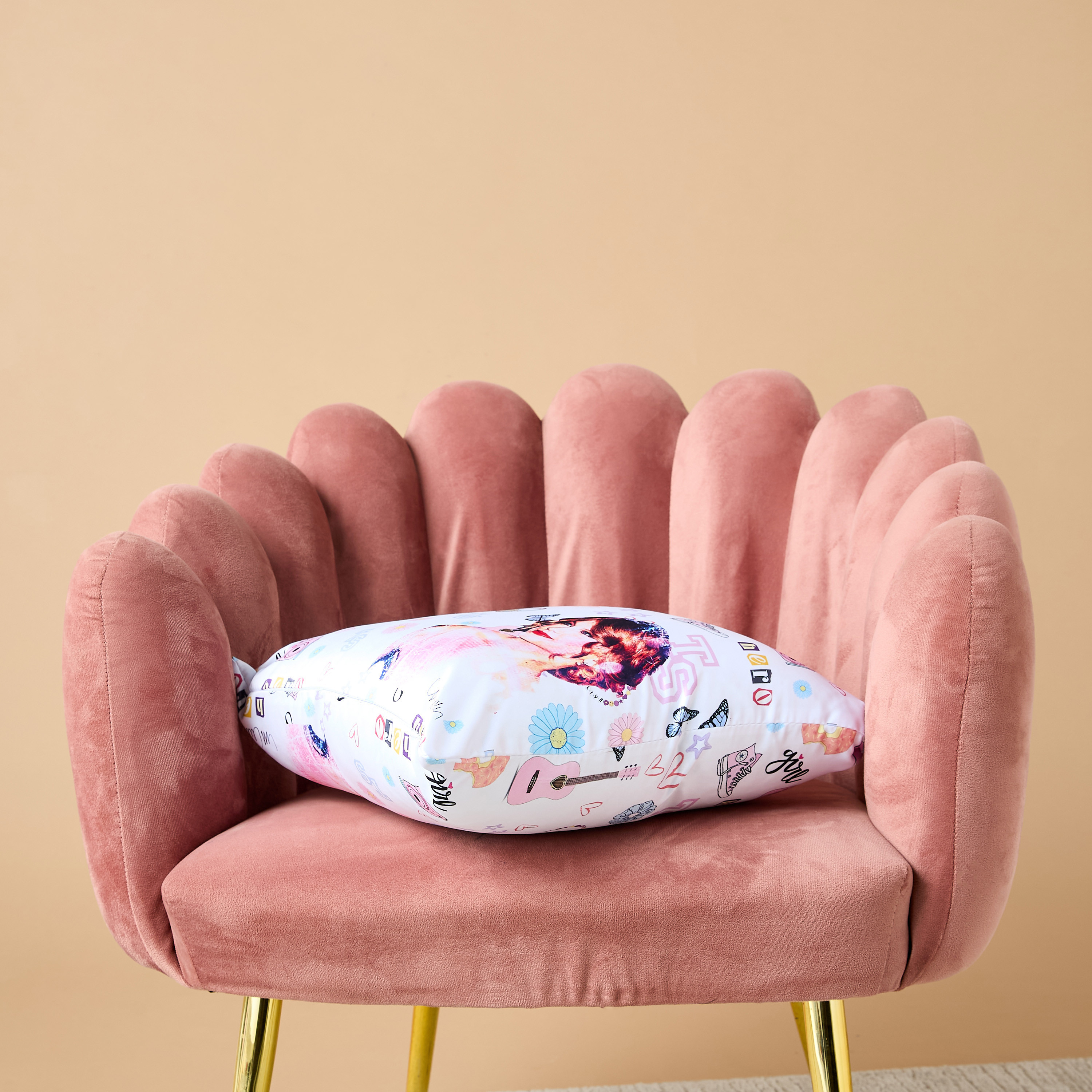 Graphic Print Filled Cushion - 40x40 cms-household-cushionsandthrows-filledcushions-decorativecushions-image-4