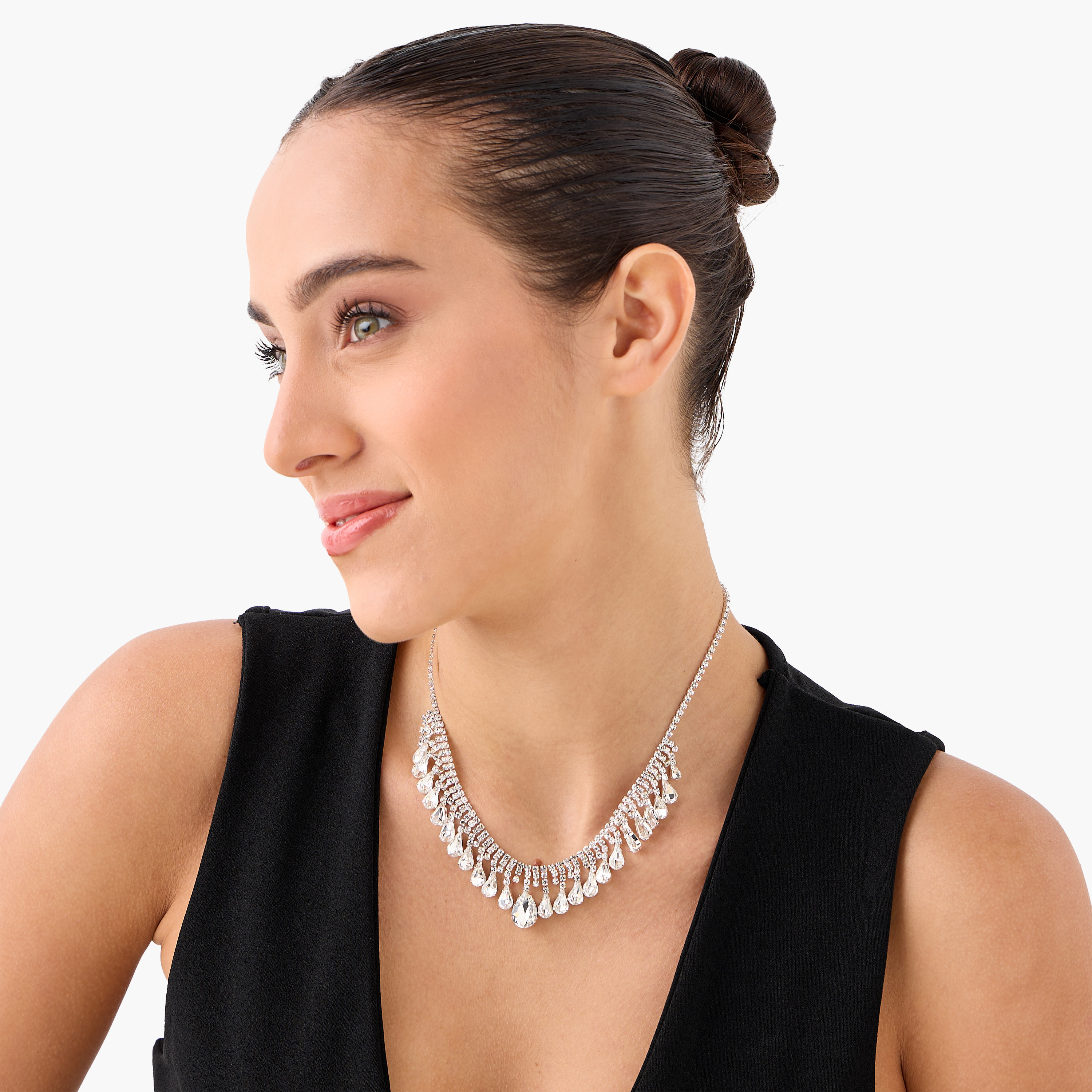Embellished Diamante Necklace with Lobster Clasp Closure-women-watchesandjewellery-jewellery-necklacesandpendants-image-2