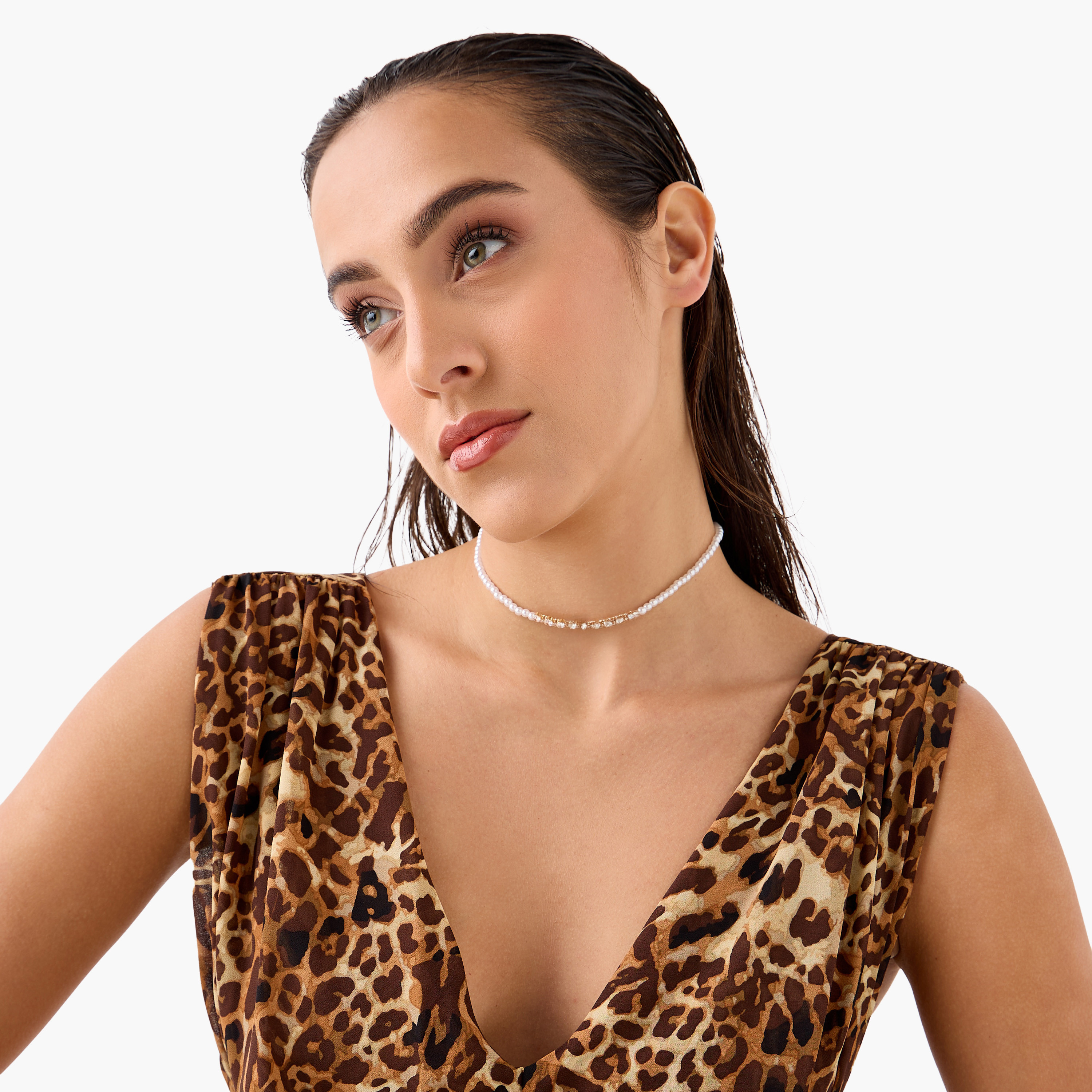 Embellished Cubic Zirconia Pearl Necklace with Lobster Clasp Closure-women-watchesandjewellery-jewellery-necklacesandpendants-image-2