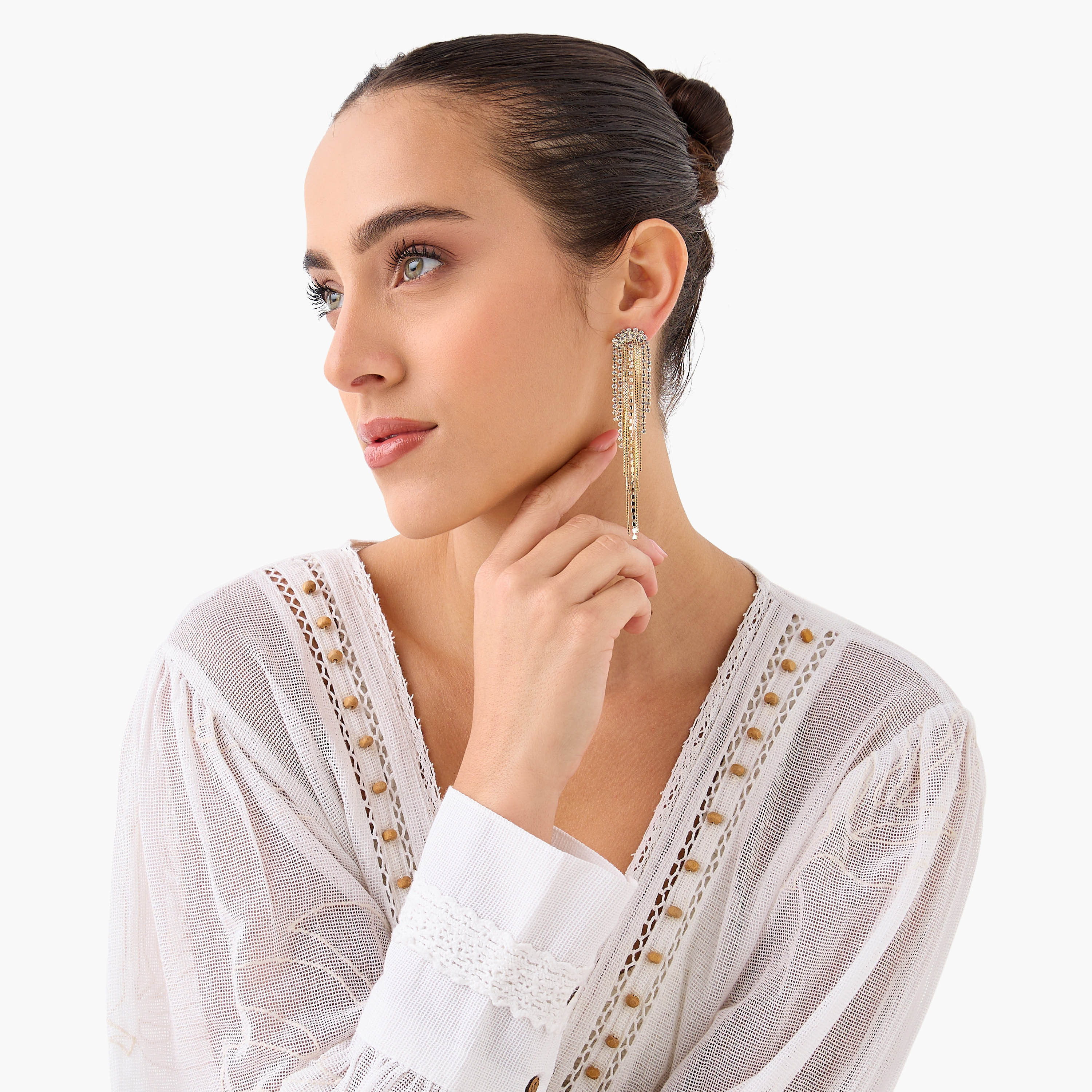 حلق متدلي مزين بمكبس إغلاق خلفي-women-watchesandjewellery-jewellery-earrings-image-2