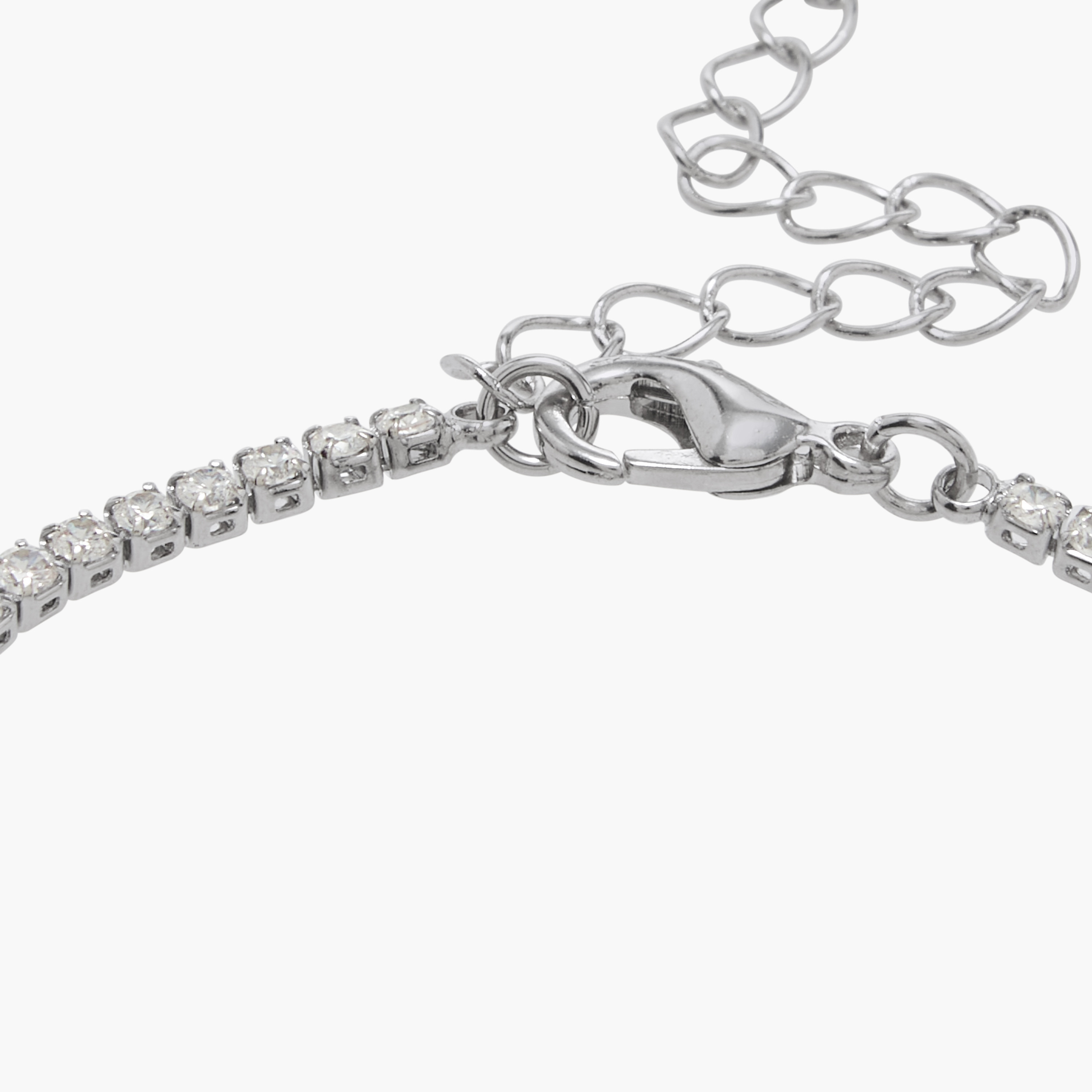 سوار مرصّع بحجر مكعب زركون ومشبك إغلاق-women-watchesandjewellery-jewellery-banglesandbracelets-image-4