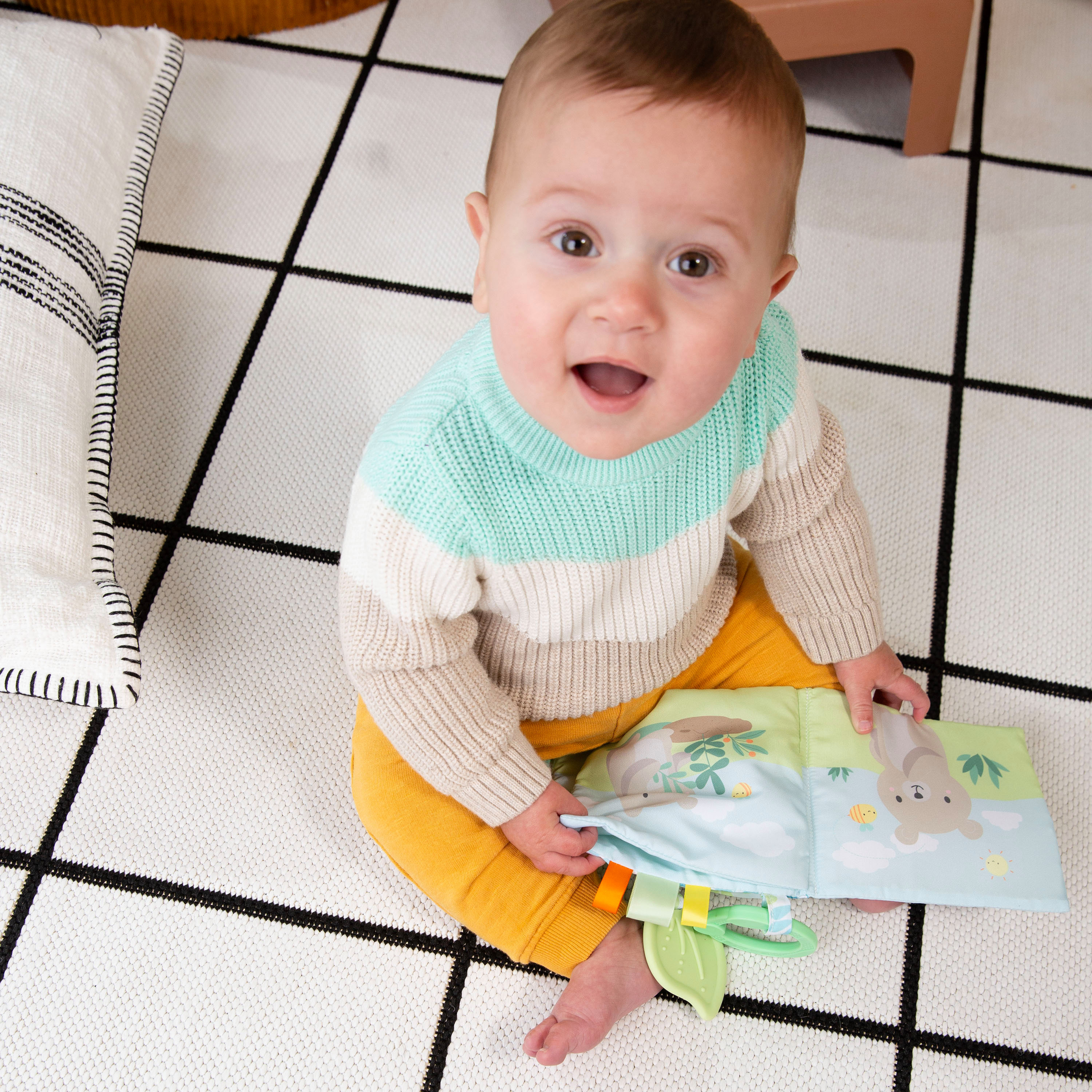 Bright Starts Soft Book Nate-toys-babyandtoddlertoys-strollertoys-image-10