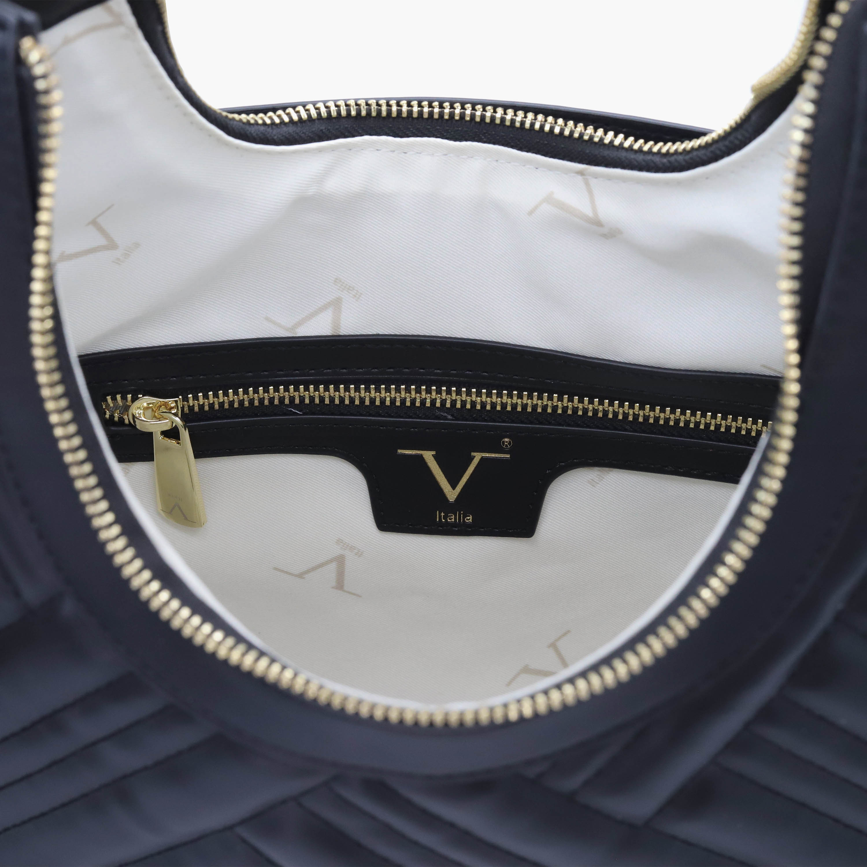 شنطة كتف مبطنة بمقبض سلسلة وسحّاب إغلاق من في إيطاليا-women-bagsandwallets-handbags-image-7