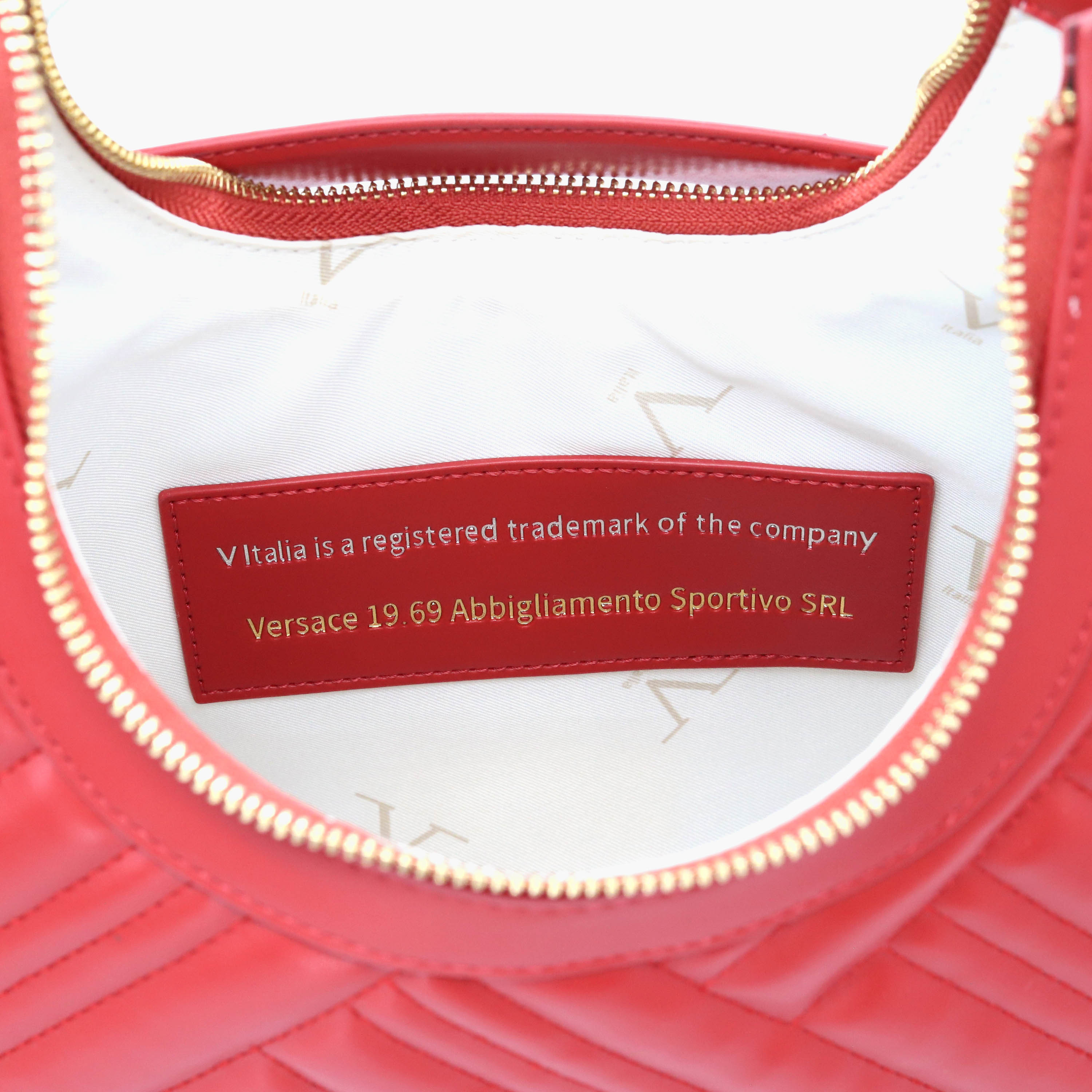 شنطة كتف مبطنة بمقبض سلسلة وسحّاب إغلاق من في إيطاليا-women-bagsandwallets-handbags-image-40
