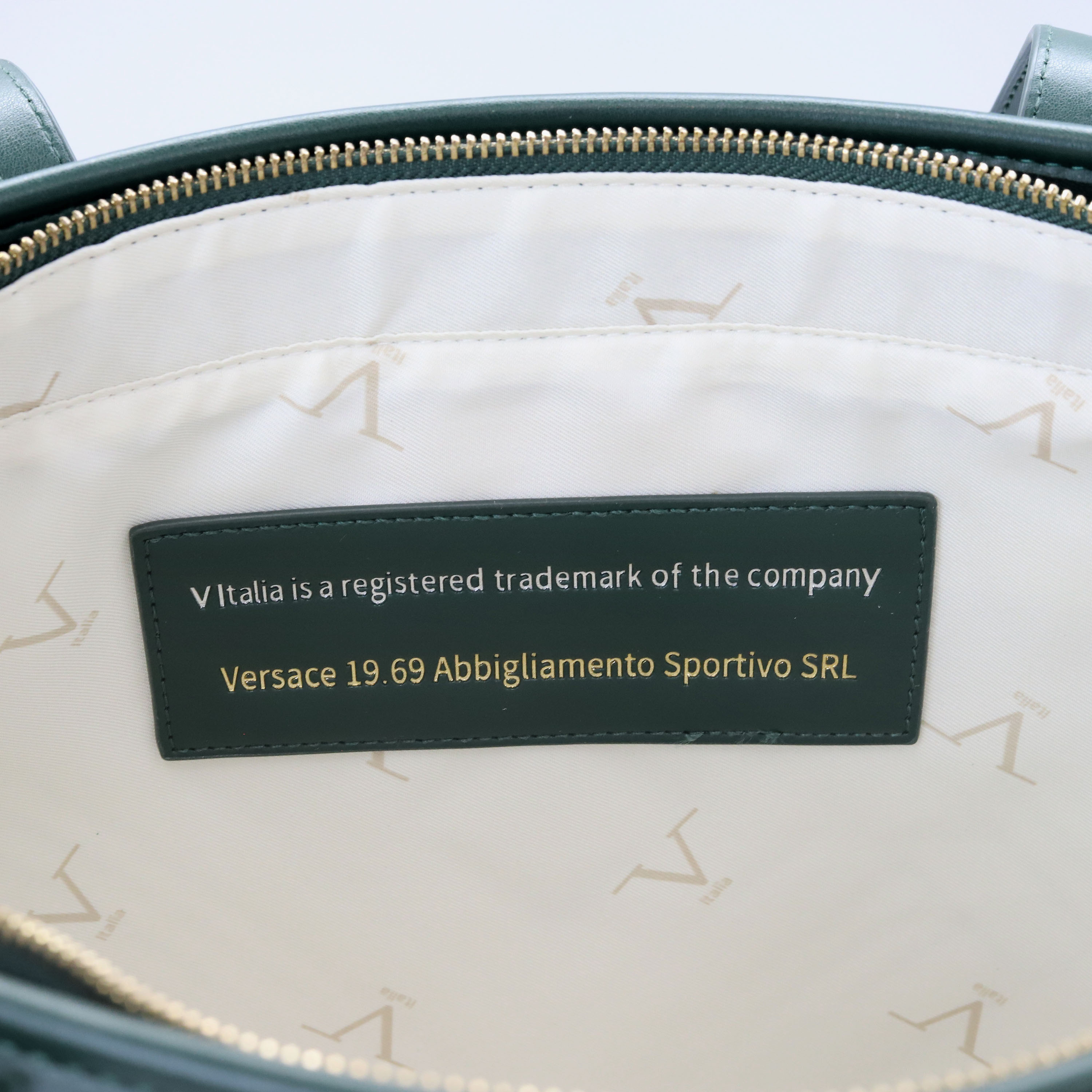 شنطة توتي مبطنة بمقبض مزدوج وشنطة صغيرة من في إيطاليا-women-bagsandwallets-handbags-image-15