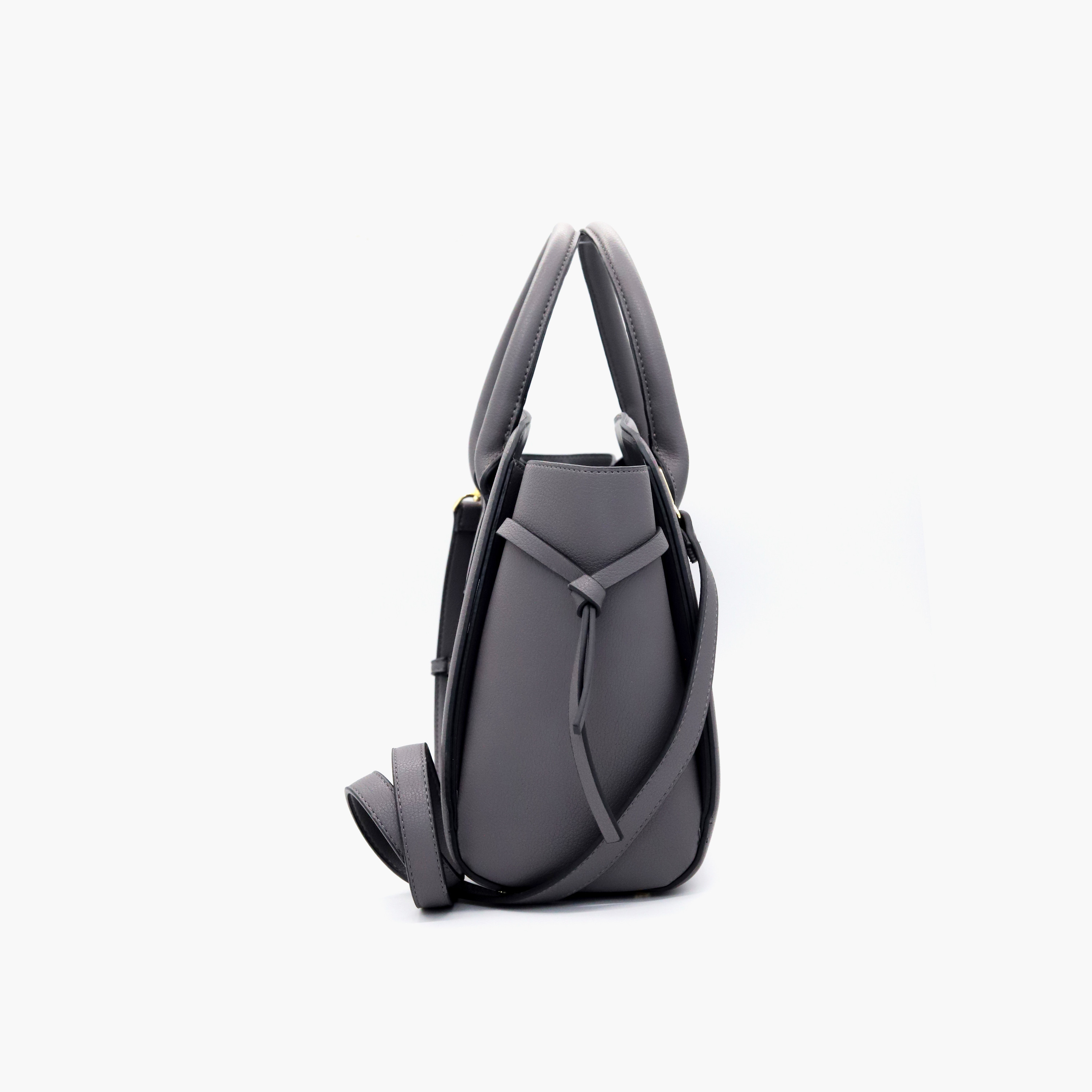 شنطة توتي سادة بحزام قابل للتعديل من في إيتاليا-women-bagsandwallets-handbags-image-19