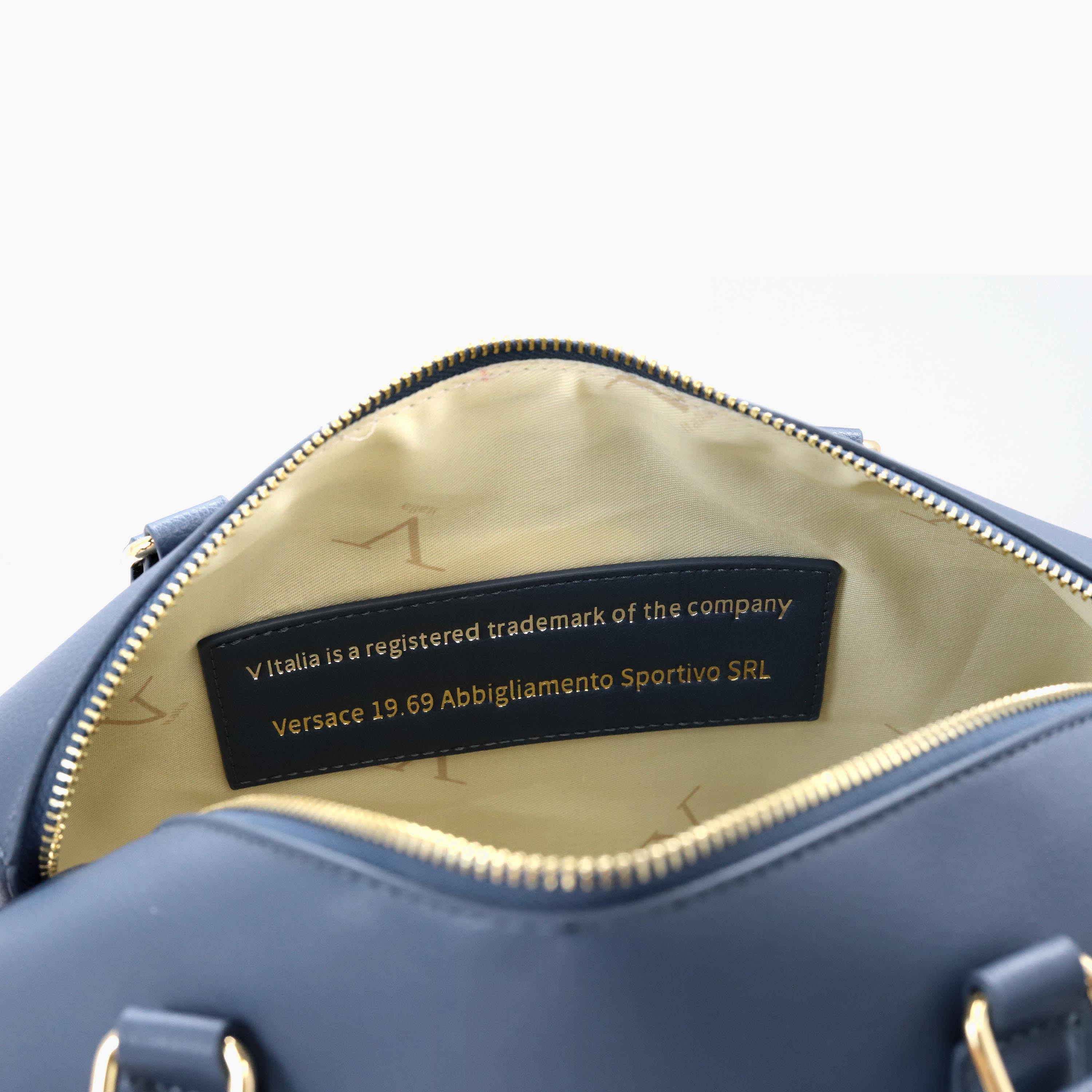 شنطة توتي سادة بحزام قابل للفصل وإغلاق بسحاب من في إيتاليا-women-bagsandwallets-handbags-image-32