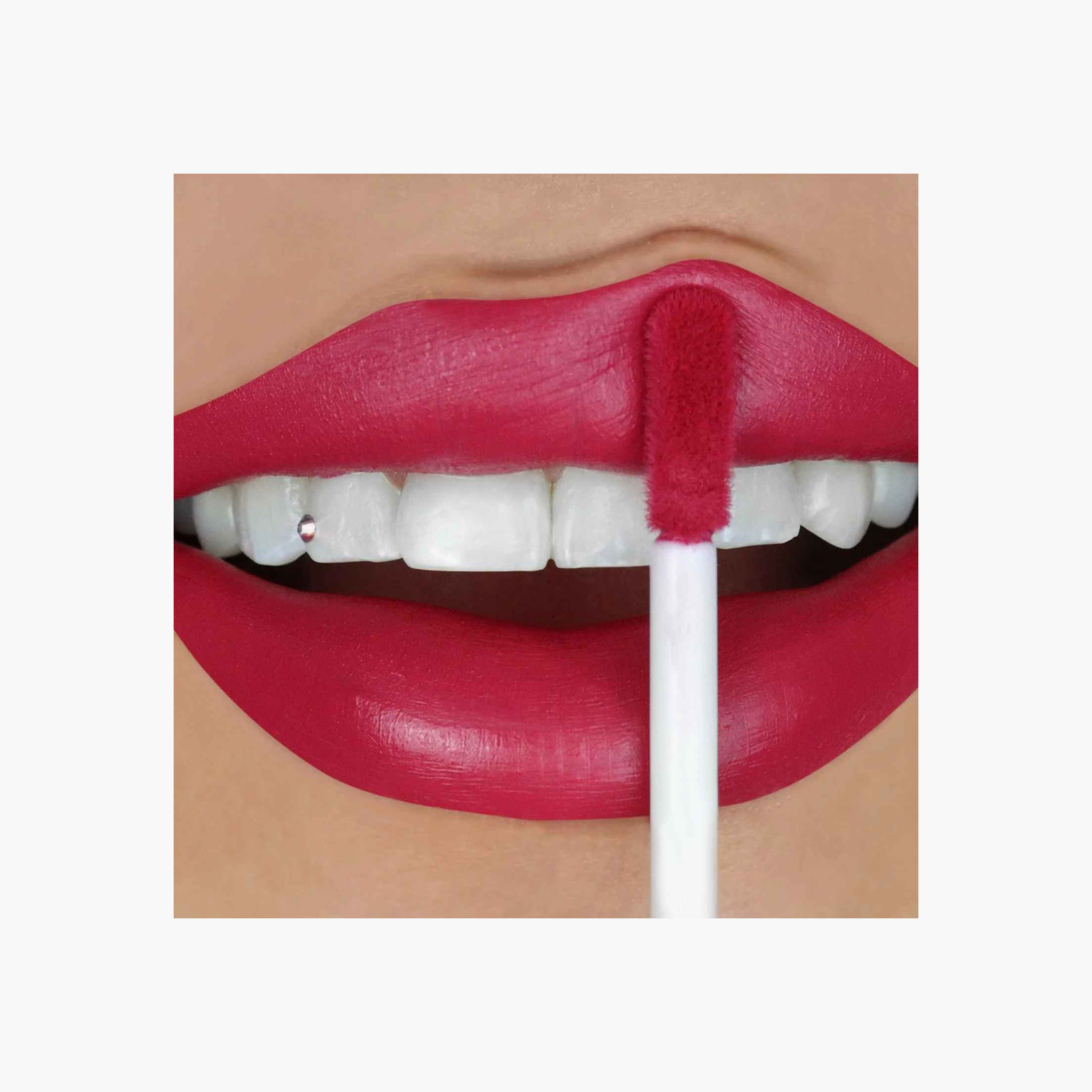 أحمر شفاه سائل فيلفيت ستاي من بيوتي كرييشنز-beautyandpersonalcare-makeup-lips-liquidlipsticks-image-3