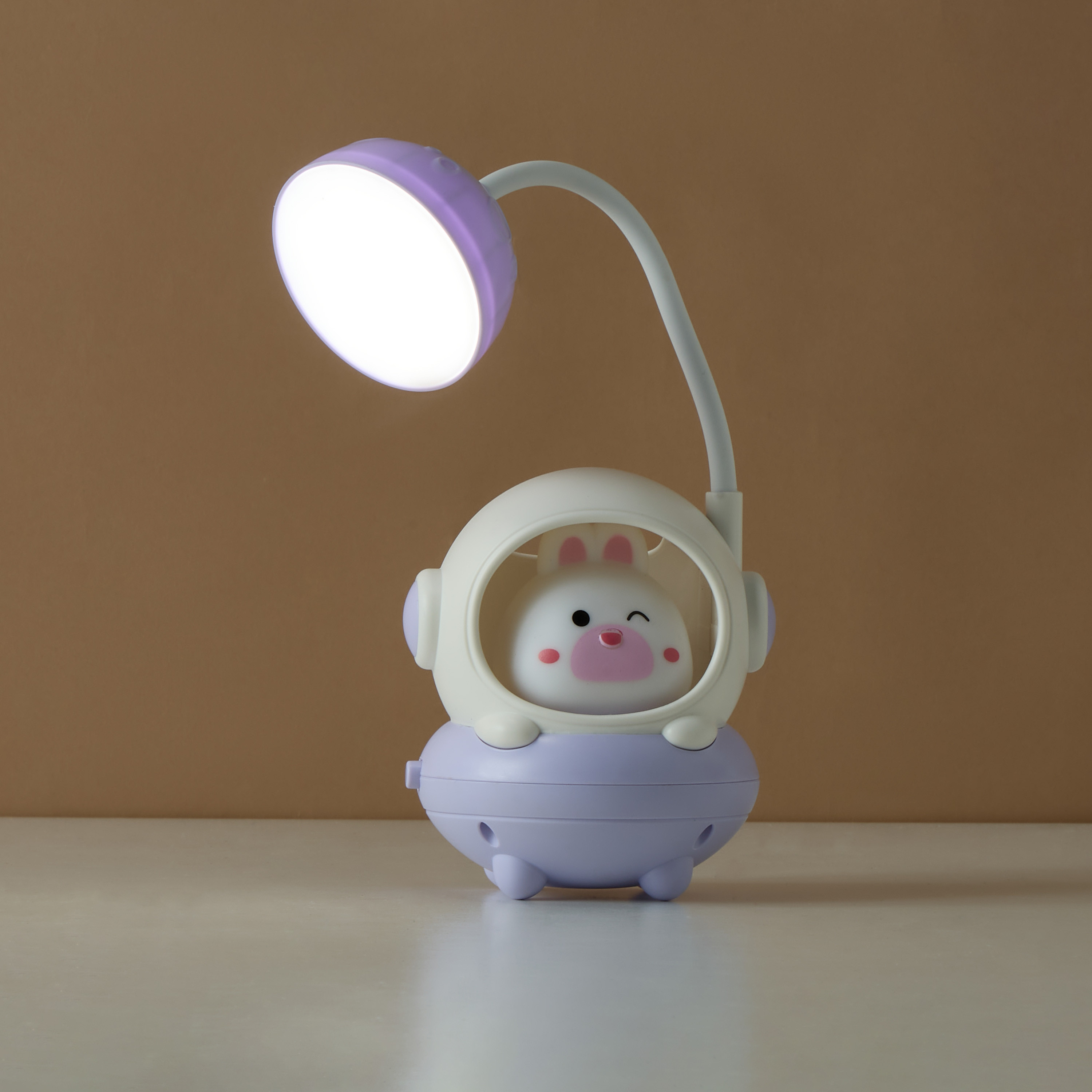 Astronaut Rabbit Rechargeable Table Lamp-household-lighting-decorativelighting-noveltylights-image-5