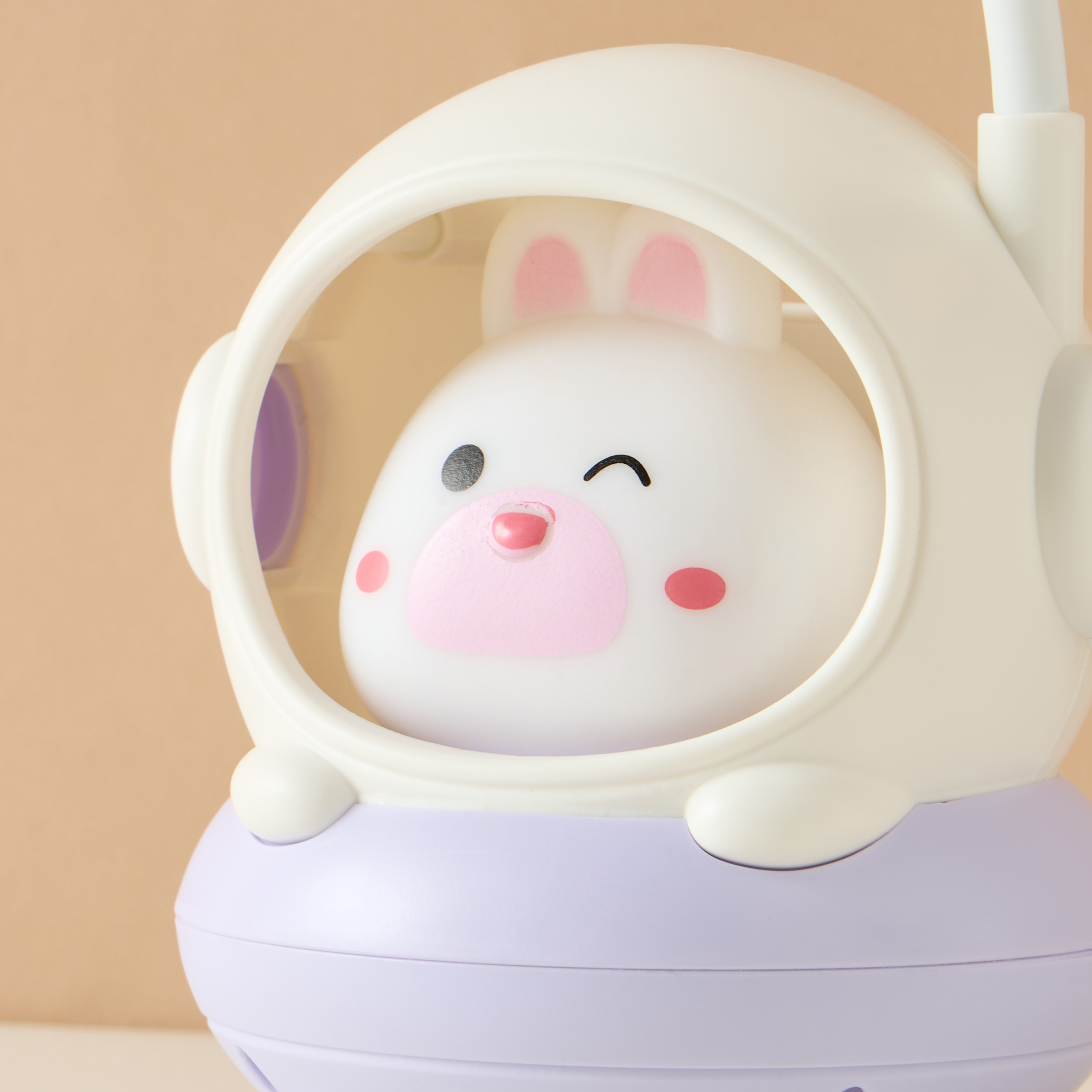 Astronaut Rabbit Rechargeable Table Lamp-household-lighting-decorativelighting-noveltylights-image-6
