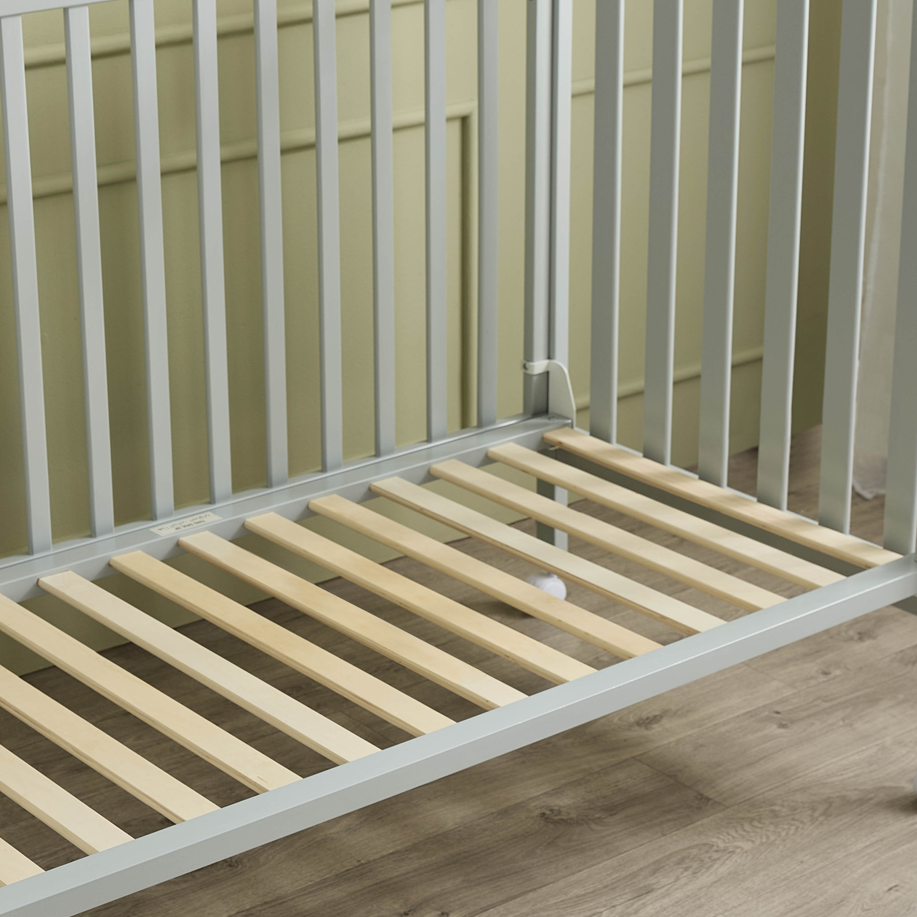 Juniors Capri Crib with Adjustable Height and Side Rails (Up to 3 years)-baby-nursery-furniture-cribsandbeds-babycribs-image-10