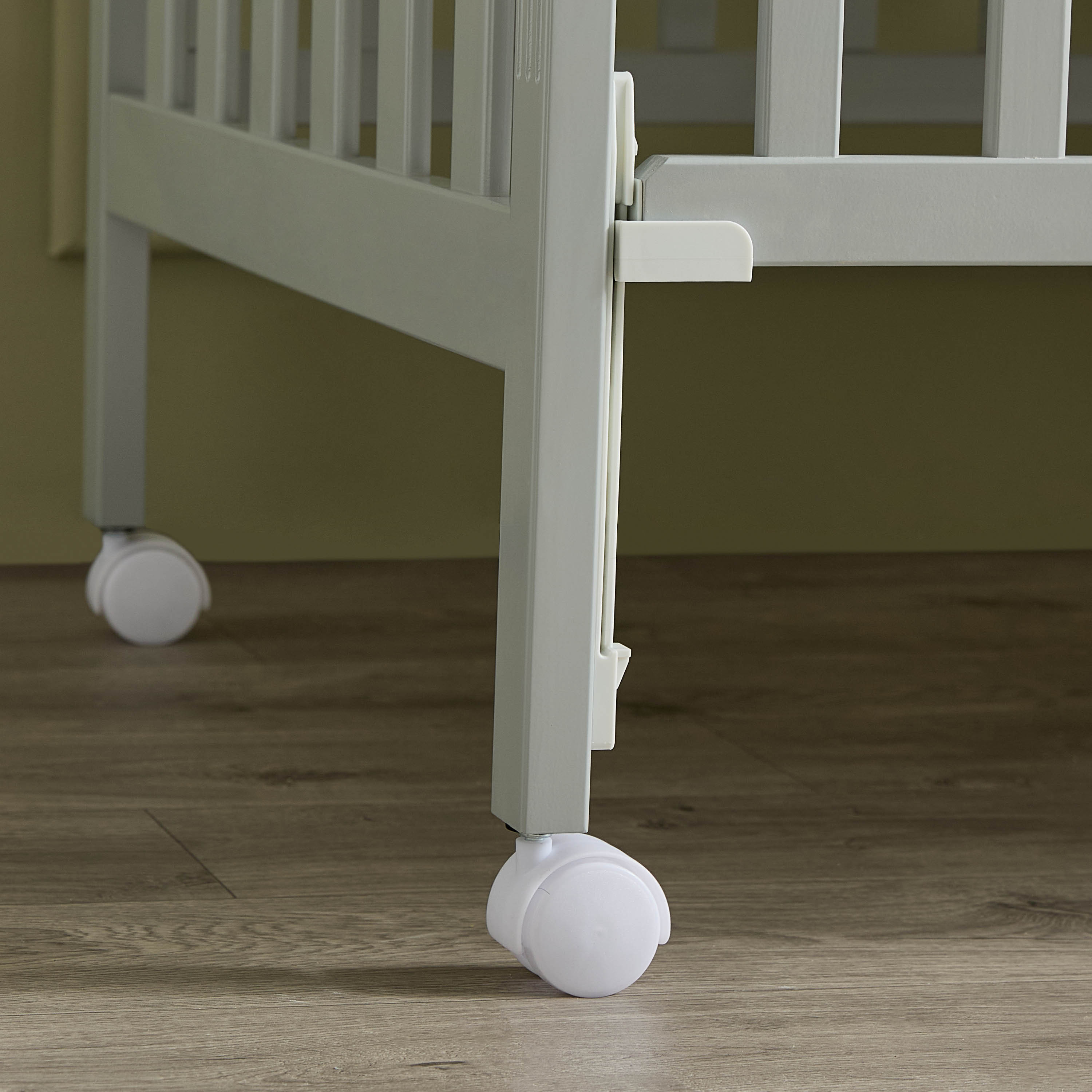 Juniors Capri Crib with Adjustable Height and Side Rails (Up to 3 years)-baby-nursery-furniture-cribsandbeds-babycribs-image-9