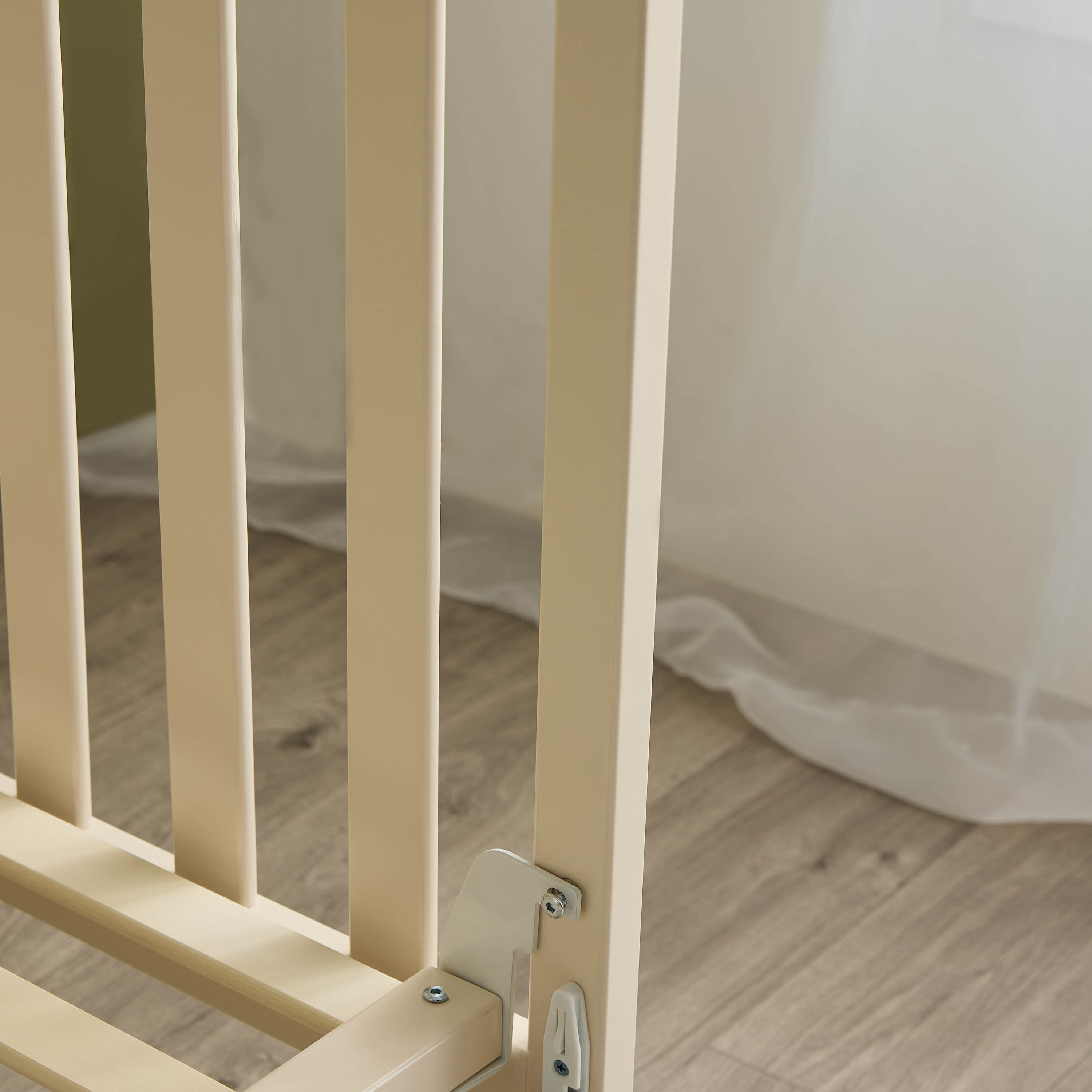 Juniors Capri Crib with Adjustable Height and Side Rails (Up to 3 years)-baby-nursery-furniture-cribsandbeds-babycribs-image-11