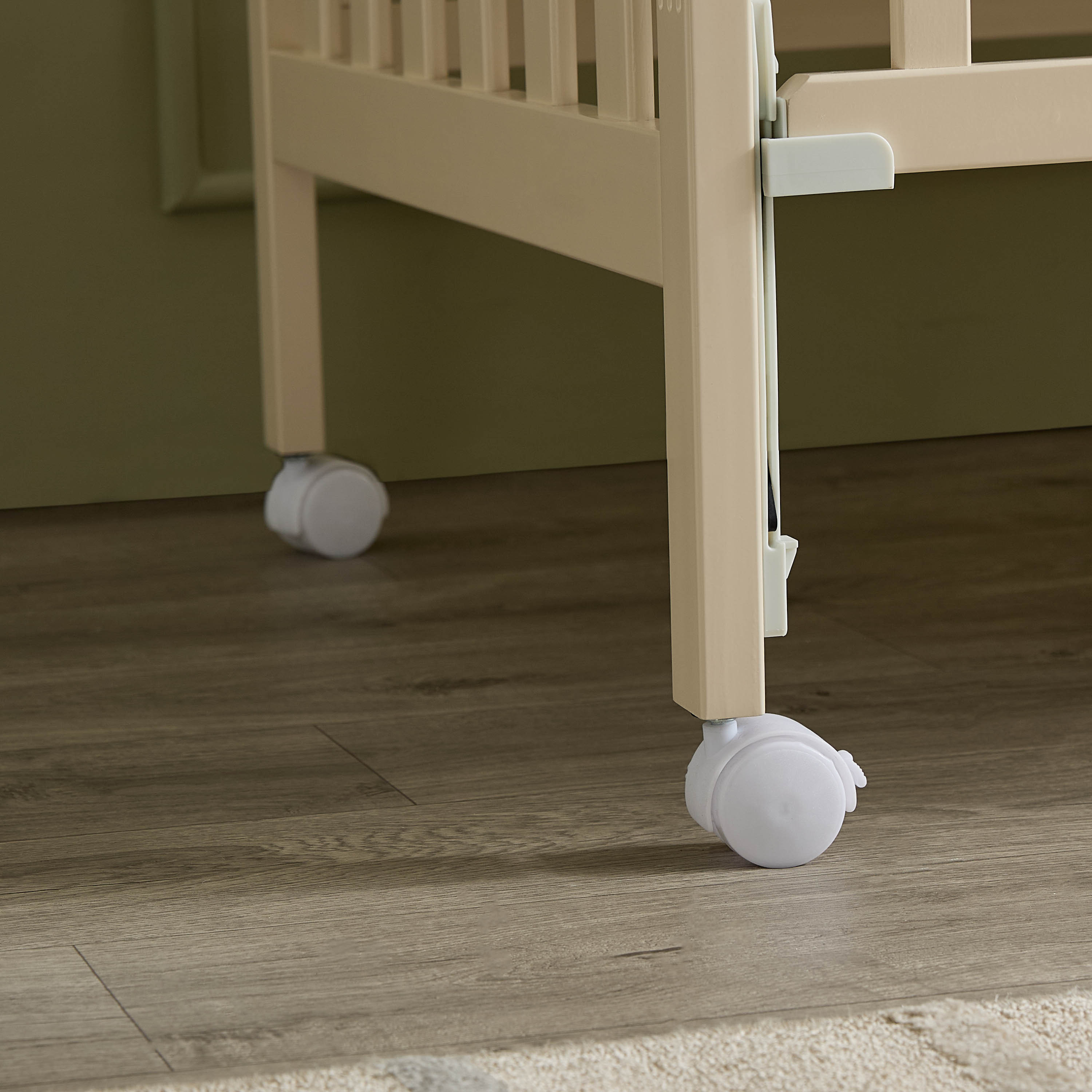 Juniors Capri Crib with Adjustable Height and Side Rails (Up to 3 years)-baby-nursery-furniture-cribsandbeds-babycribs-image-9