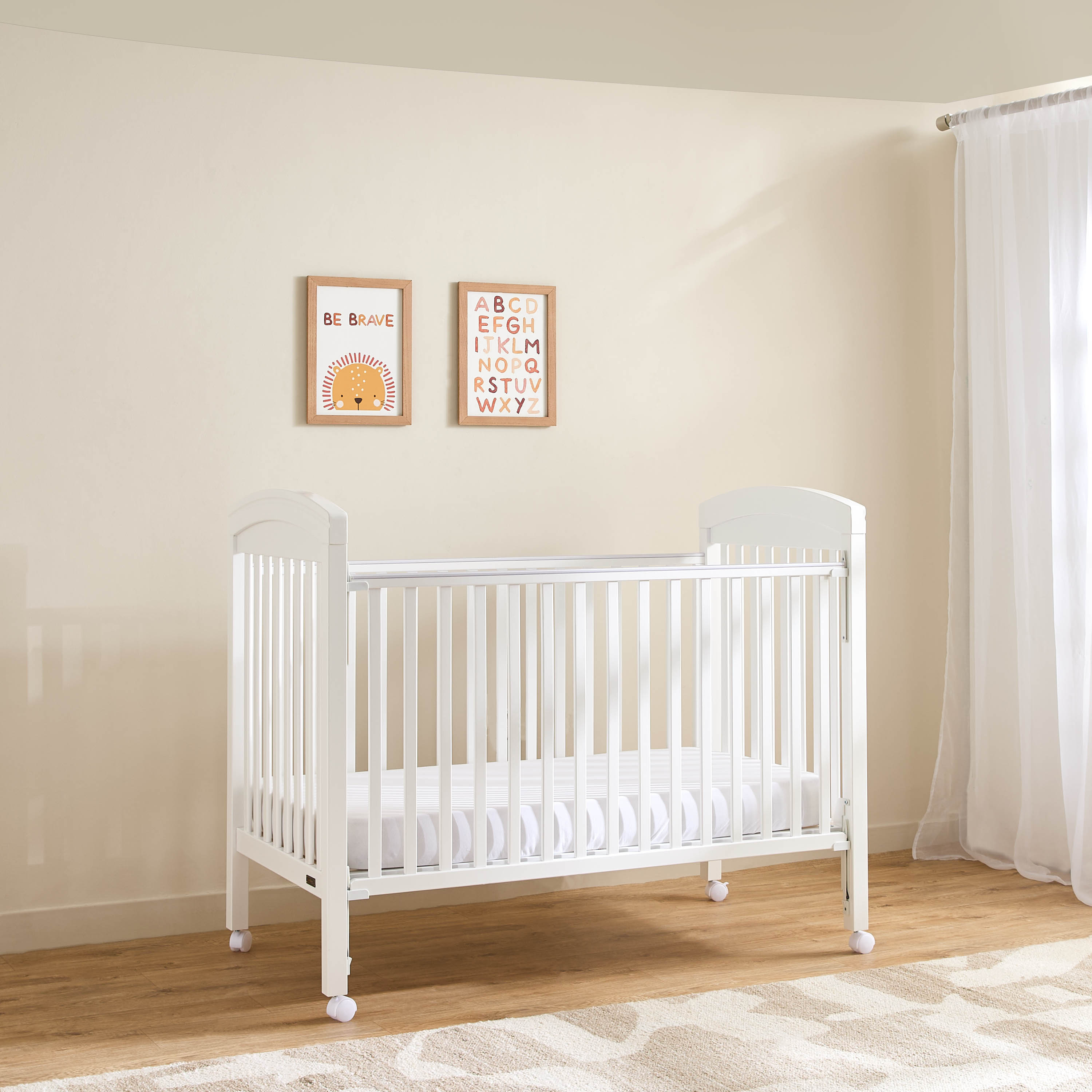 Magaret Wooden Crib-baby-nursery-furniture-cribsandbeds-babycribs-image-2