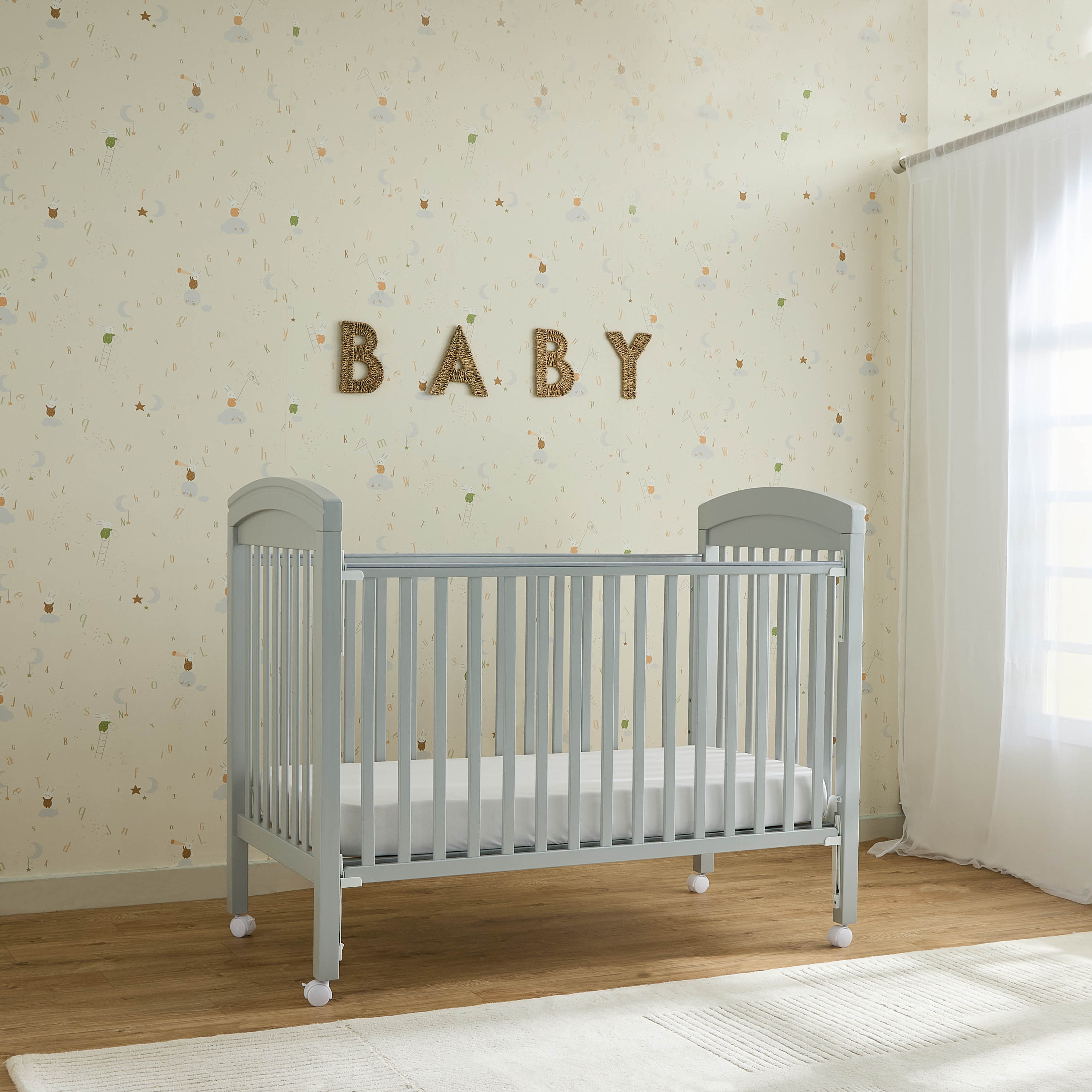 Magaret Crib with Adjustable Height (Up to 3 years)-baby-nursery-furniture-cribsandbeds-babycribs-image-2