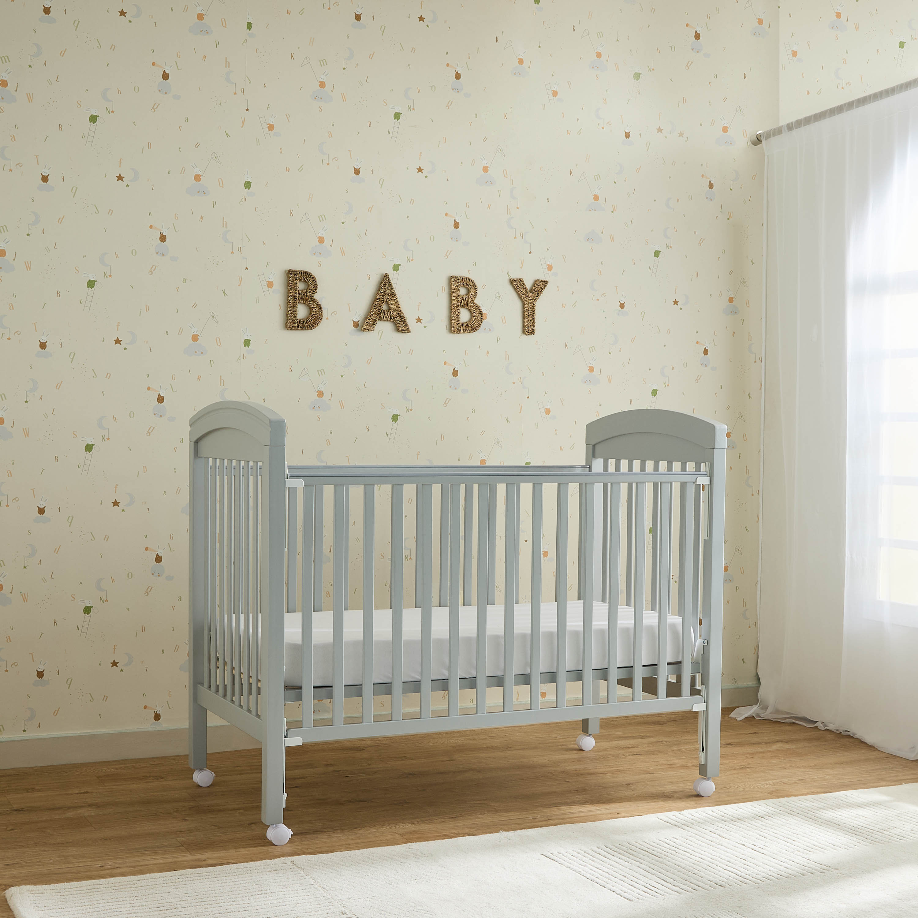 Magaret Crib with Adjustable Height (Up to 3 years)-baby-nursery-furniture-cribsandbeds-babycribs-image-3