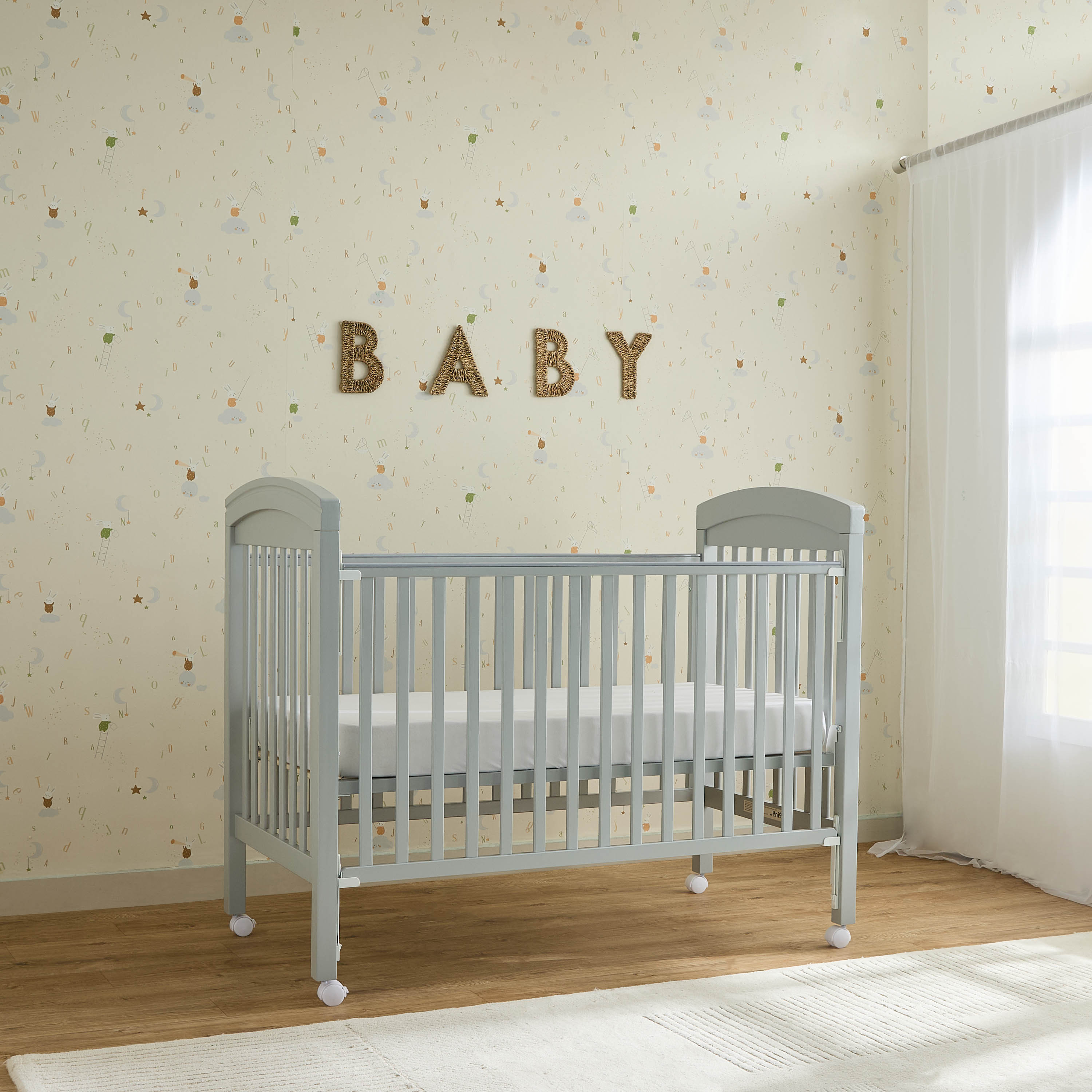 Magaret Crib with Adjustable Height (Up to 3 years)-baby-nursery-furniture-cribsandbeds-babycribs-image-4