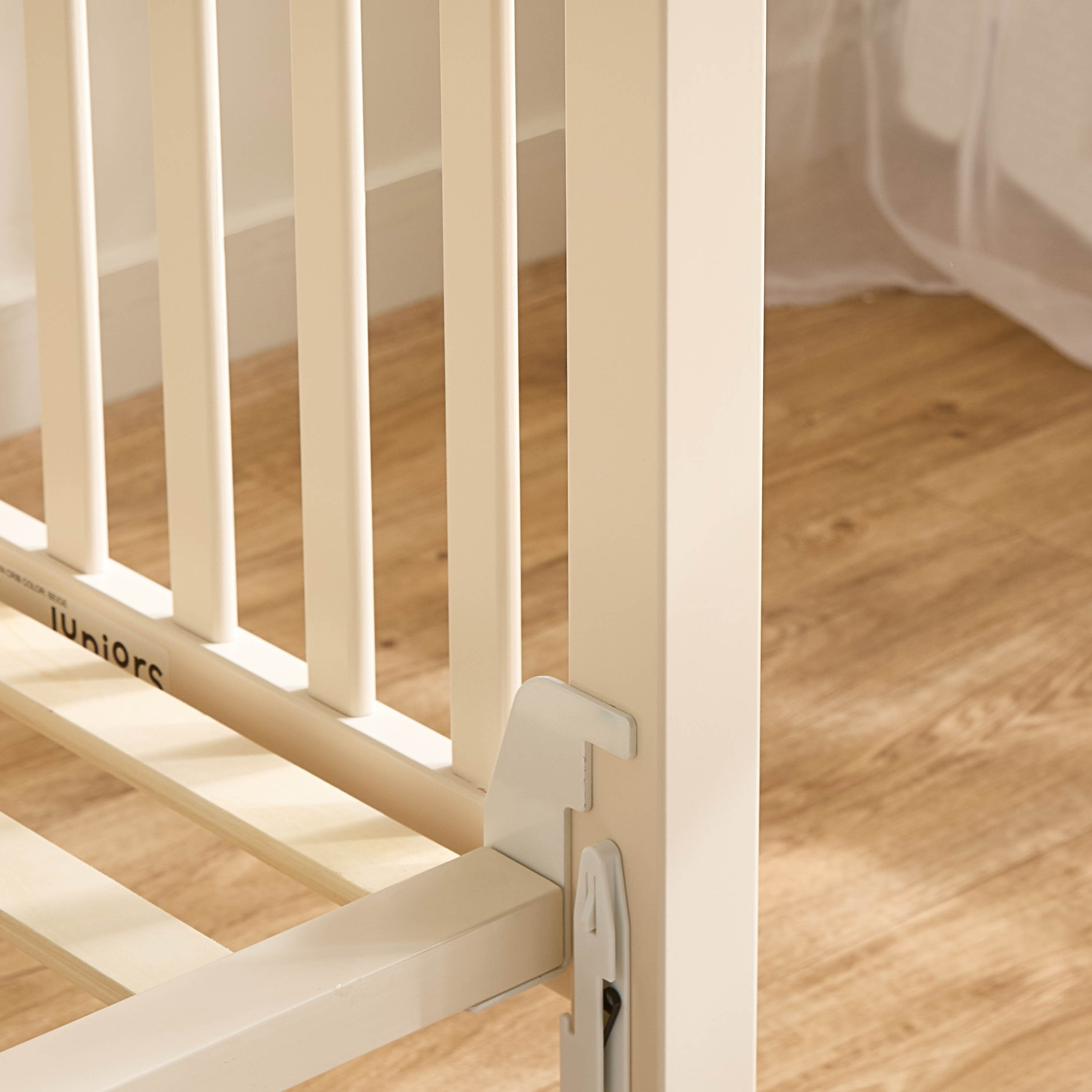 Magaret Crib with Adjustable Height (Up to 3 years)-baby-nursery-furniture-cribsandbeds-babycribs-image-11