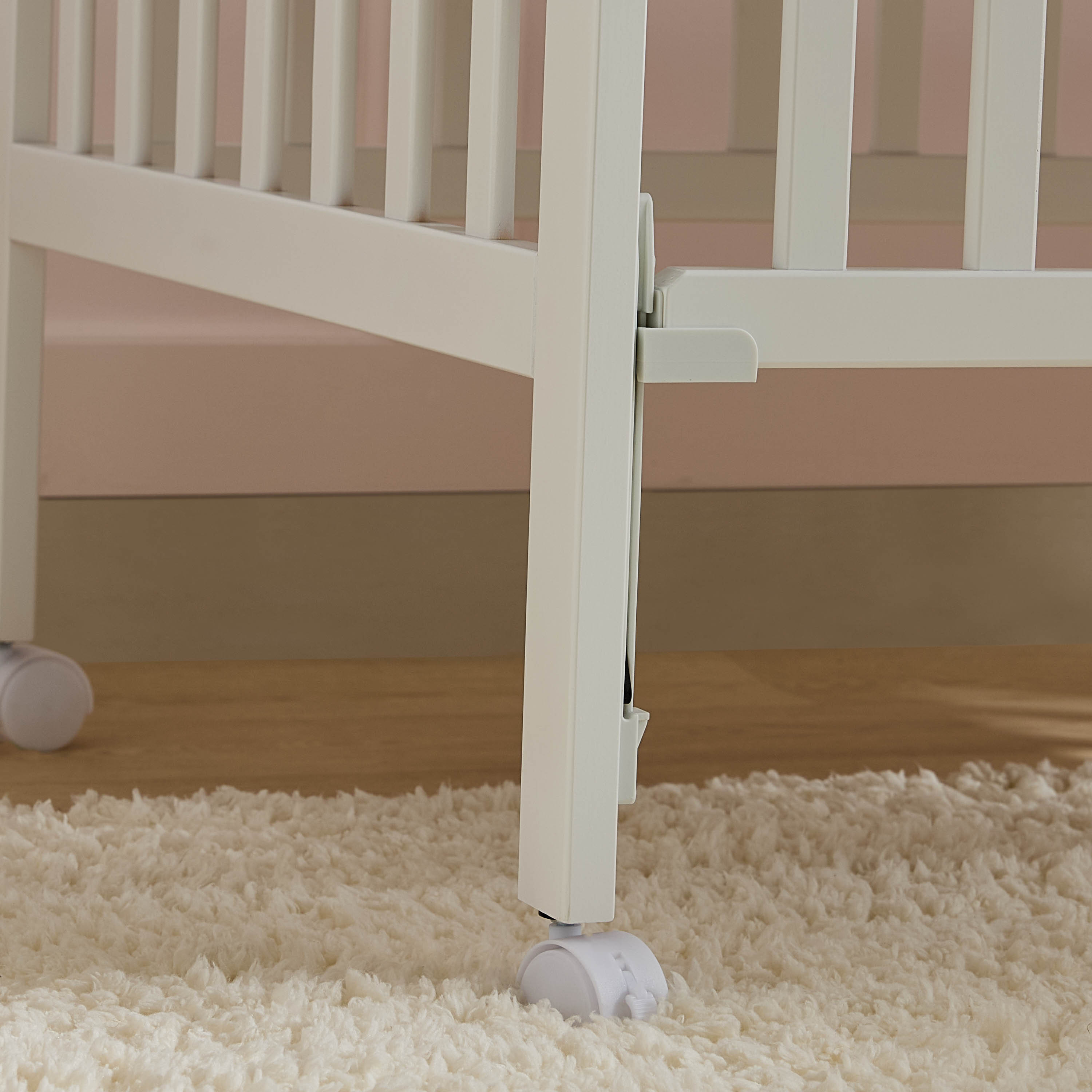 سرير أطفال بقضبان جانبية قابلة للتعديل كارتر من جونيورز - (حتى 3 سنوات)-baby-nursery-furniture-cribsandbeds-babycribs-image-8