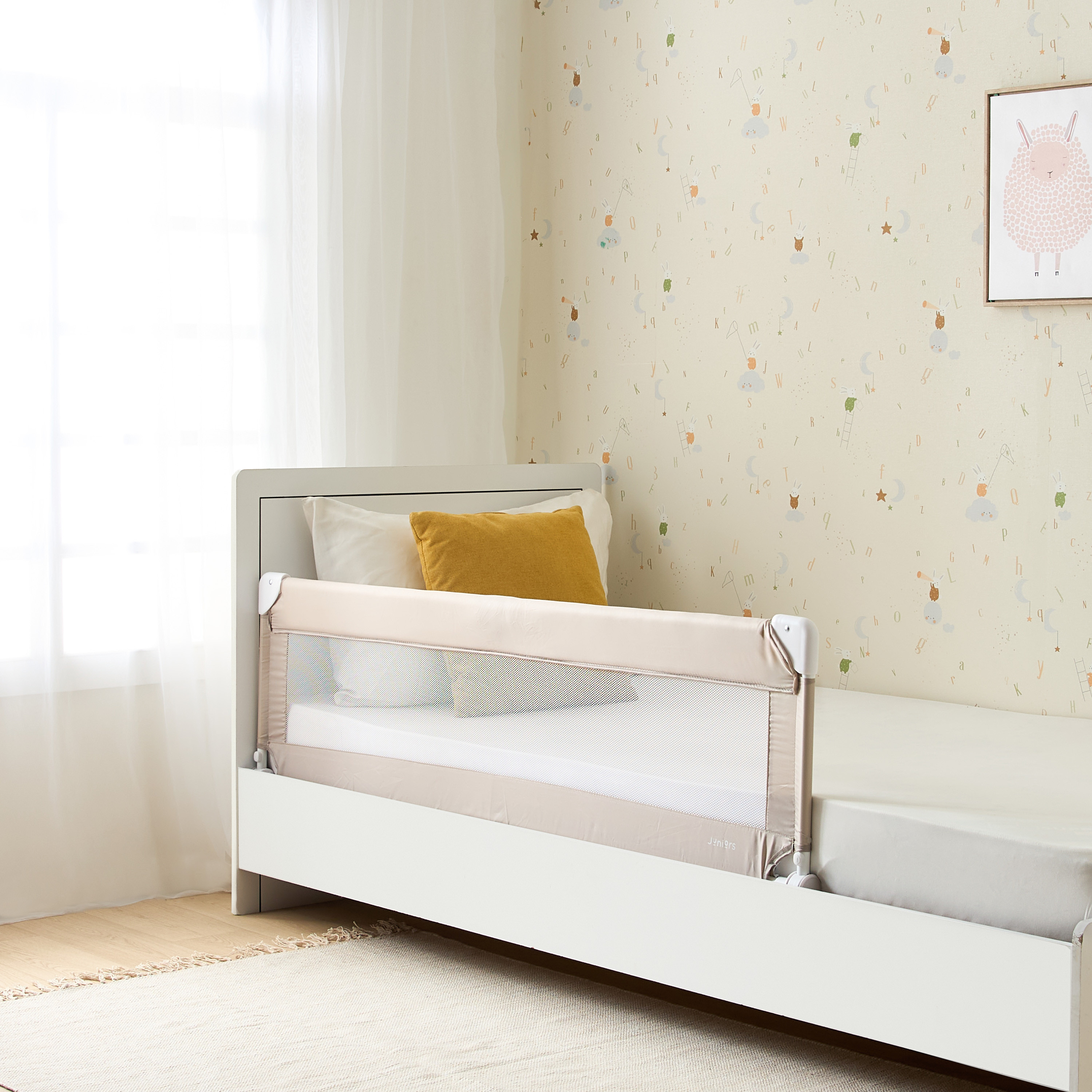 Juniors Bed Rail-baby-healthandsafety-babyproofing-image-1