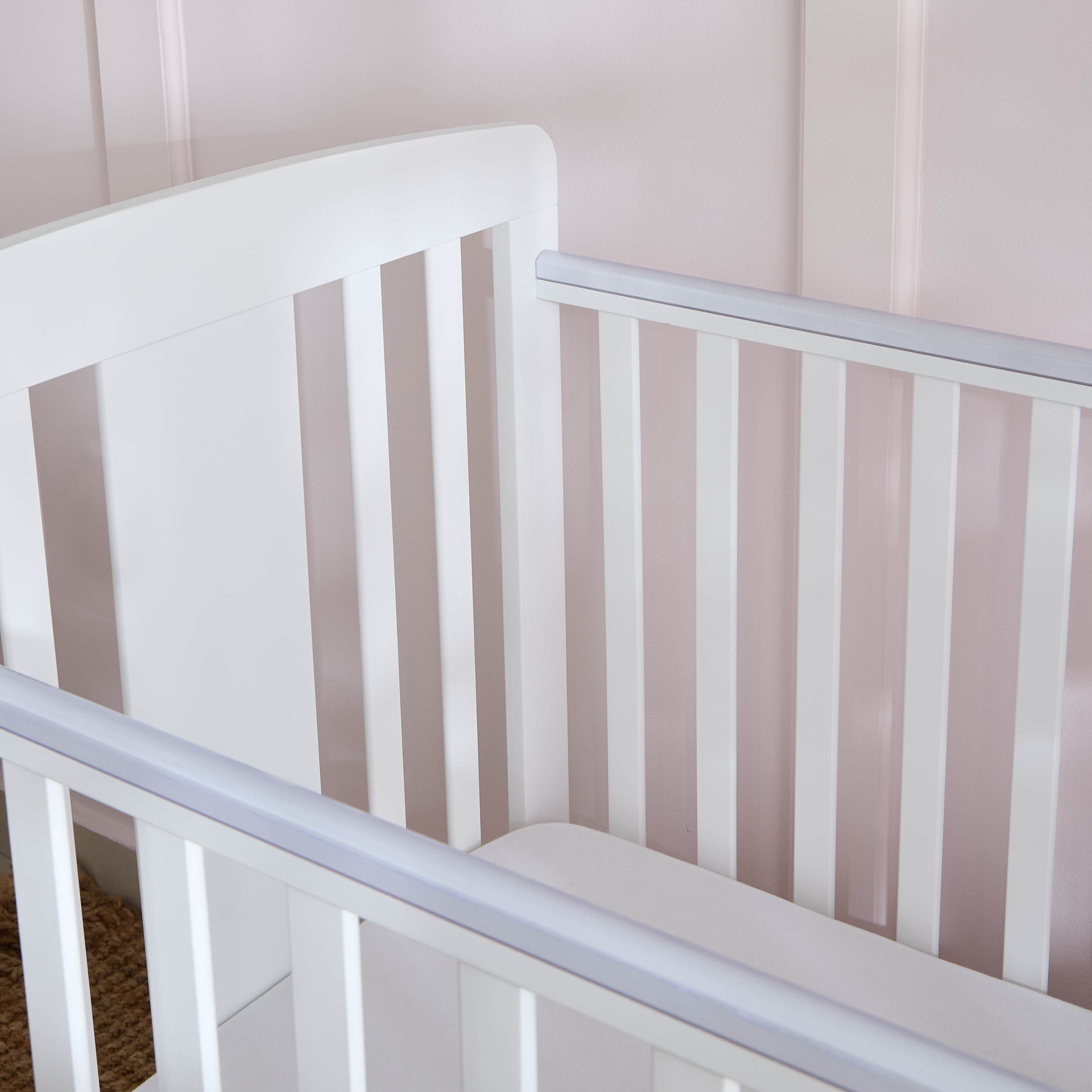 سرير أطفال بجانب منسدل من ليتل بلومرز - 70x130 سم-baby-nursery-furniture-cribsandbeds-babycribs-image-5