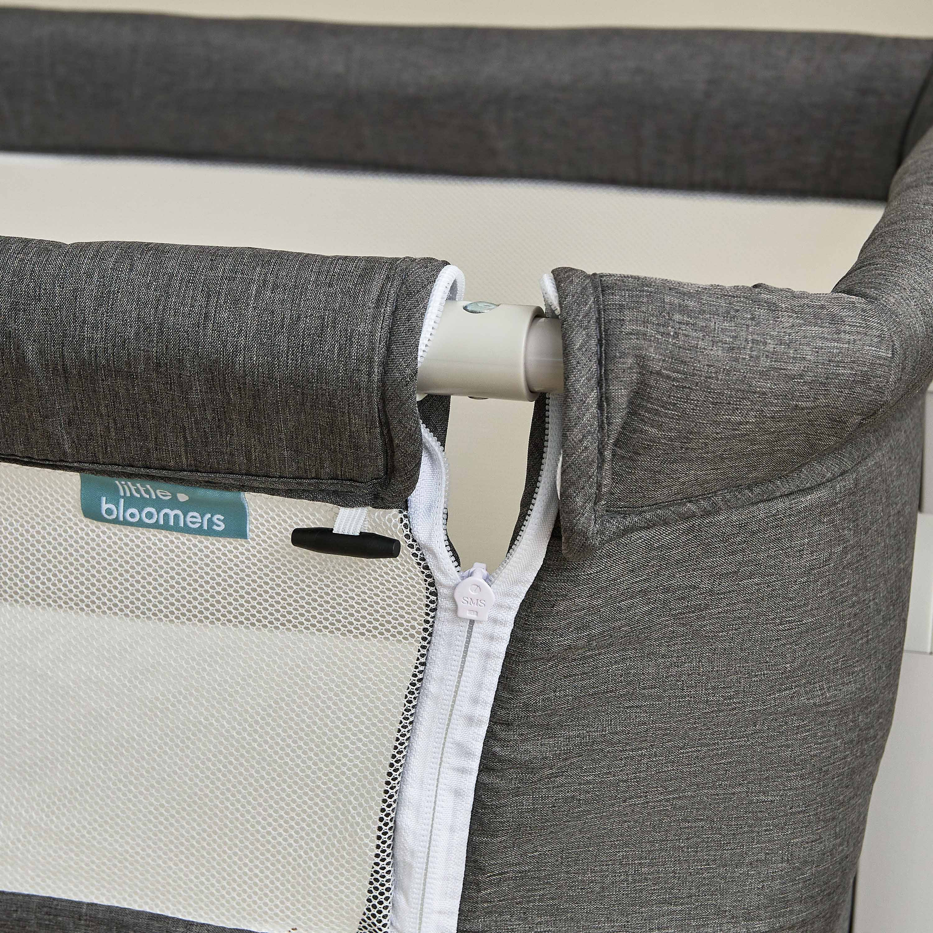 سرير هزاز من ليتل بلومرز من داليا-baby-nursery-furniture-cribsandbeds-bassinets-image-3