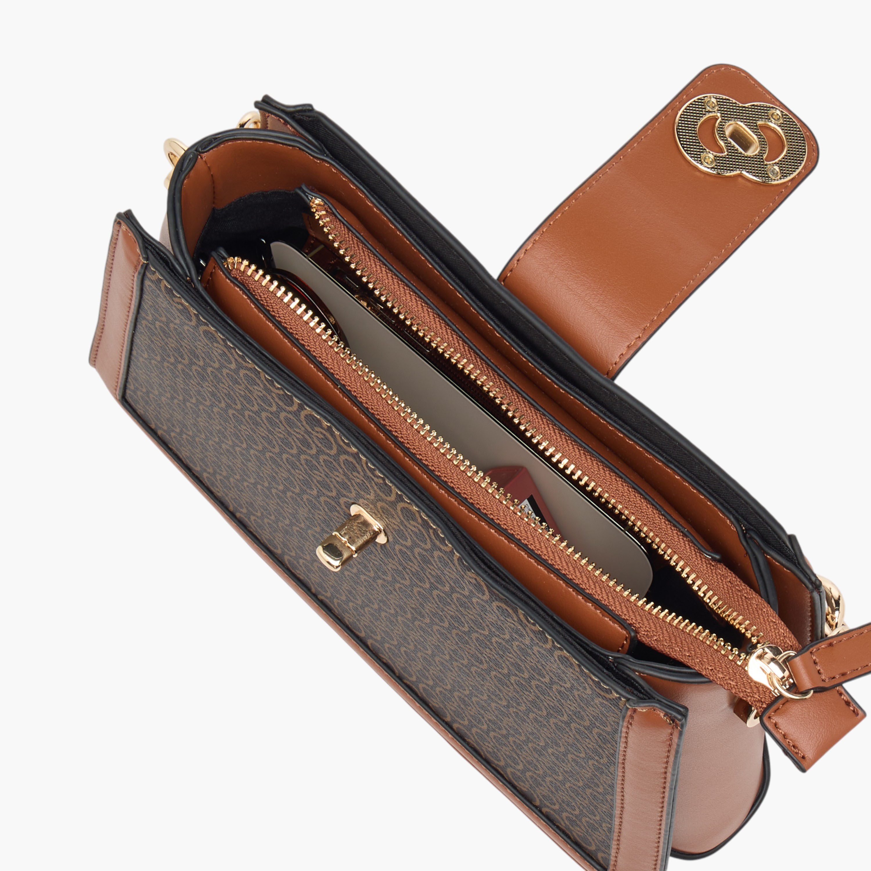 شنطة كتف بحزام سلسلة وسحاب إغلاق وطبعات مونوجرام من سيليست-women-bagsandwallets-handbags-image-9