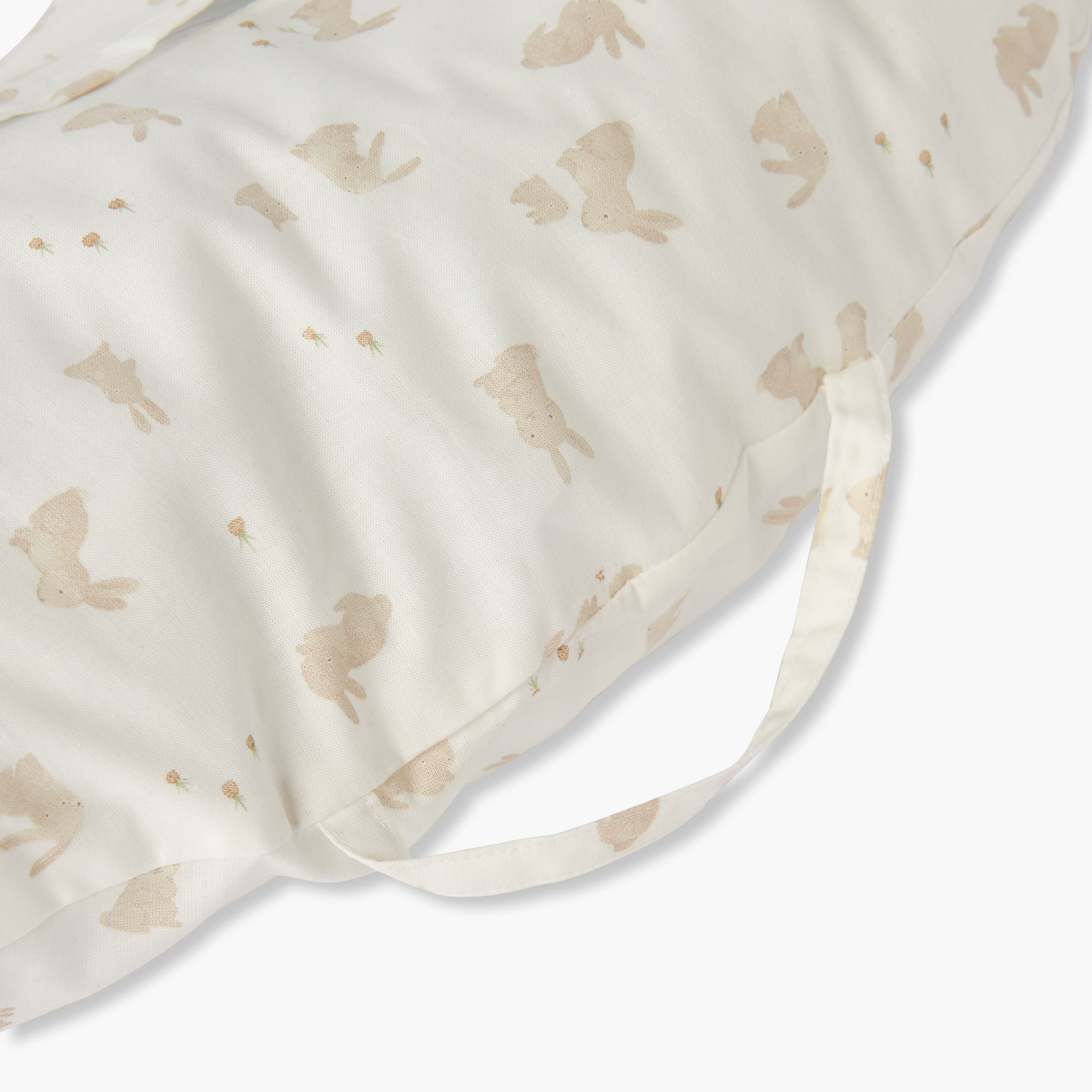 وسادة رضاعة أطفال بطبعات أرنب من جونيورز - 50x60 سم-baby-nursery-babybedding-image-4