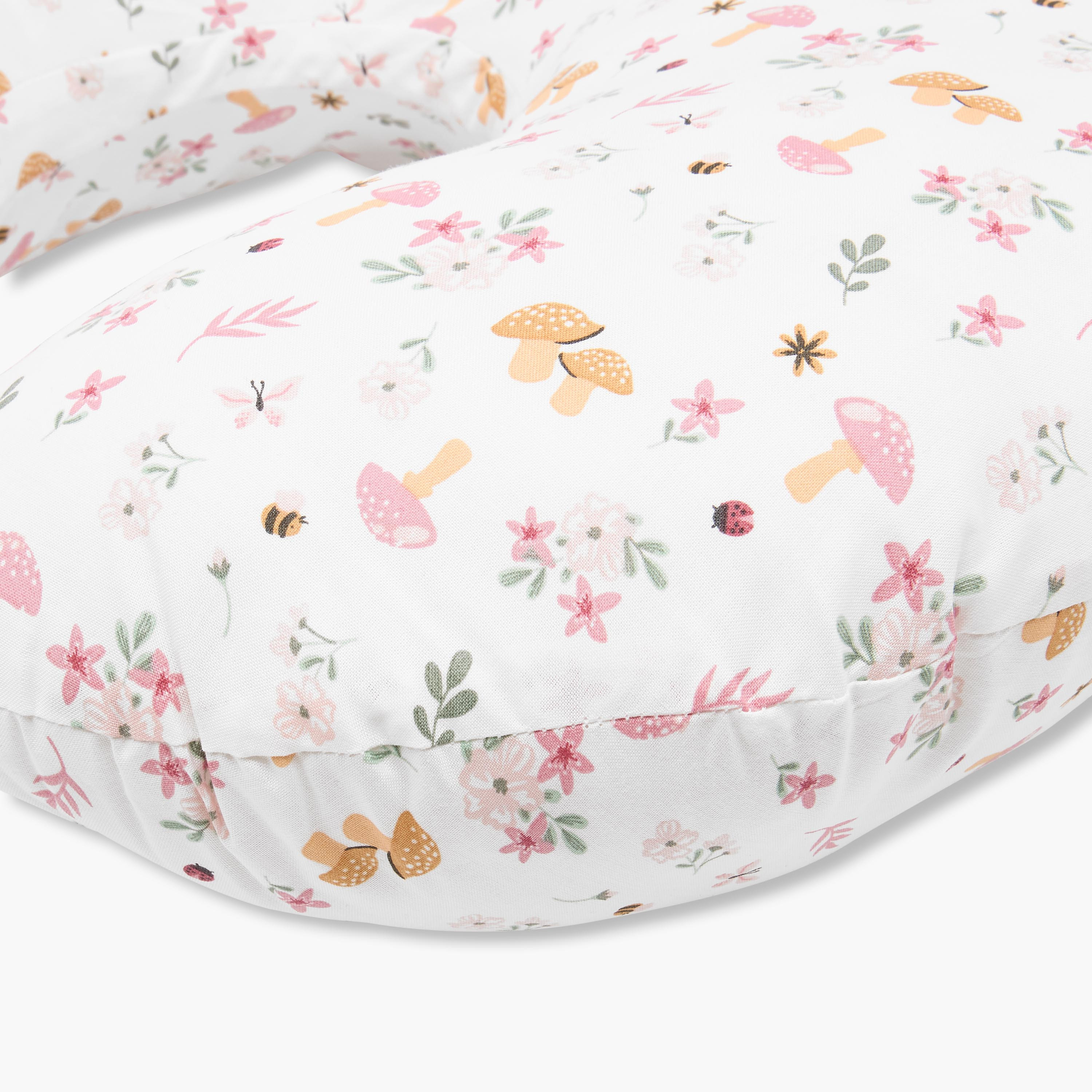 وسادة رضاعة بطبعات زهور من جونيورز - 50x60 سم-baby-nursery-babybedding-image-4