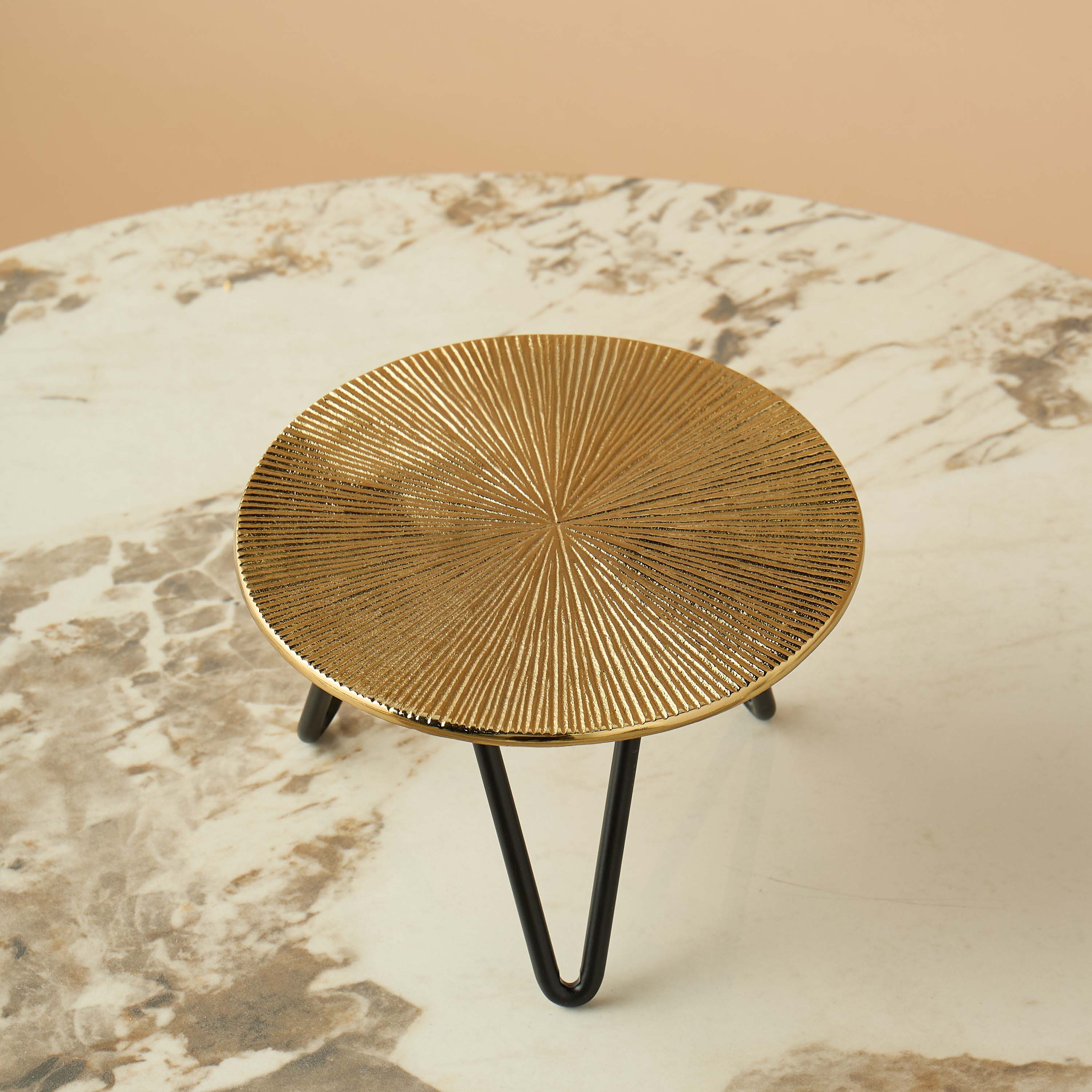 Metal Top Plant Stand - 20x13 cms-household-gardenandoutdoor-trellisandstands-plantstands-image-3