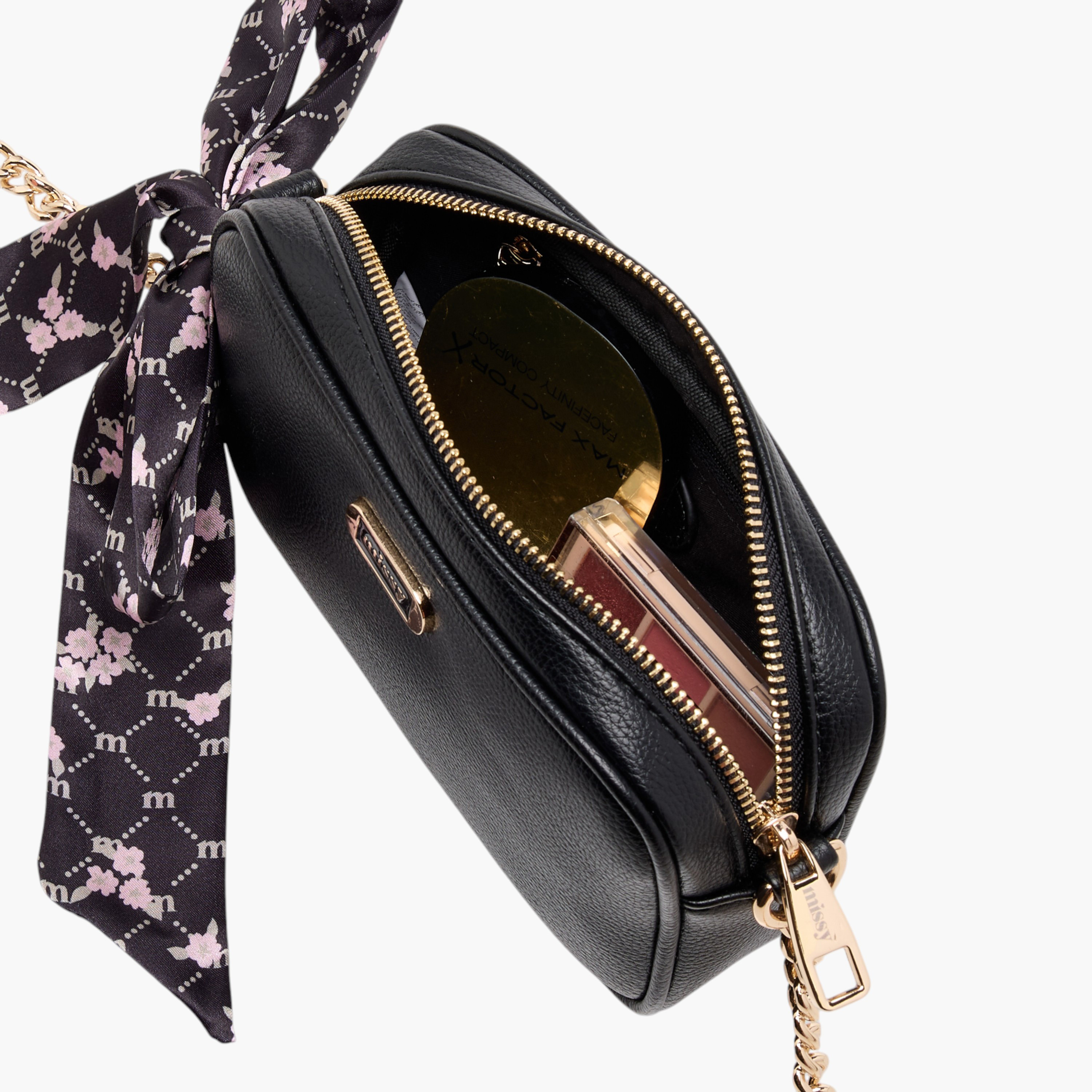 شنطة كروس بودي مزينة بوشاح وحزام سلسلة وسحاب إغلاق من ميسي-women-bagsandwallets-handbags-image-7