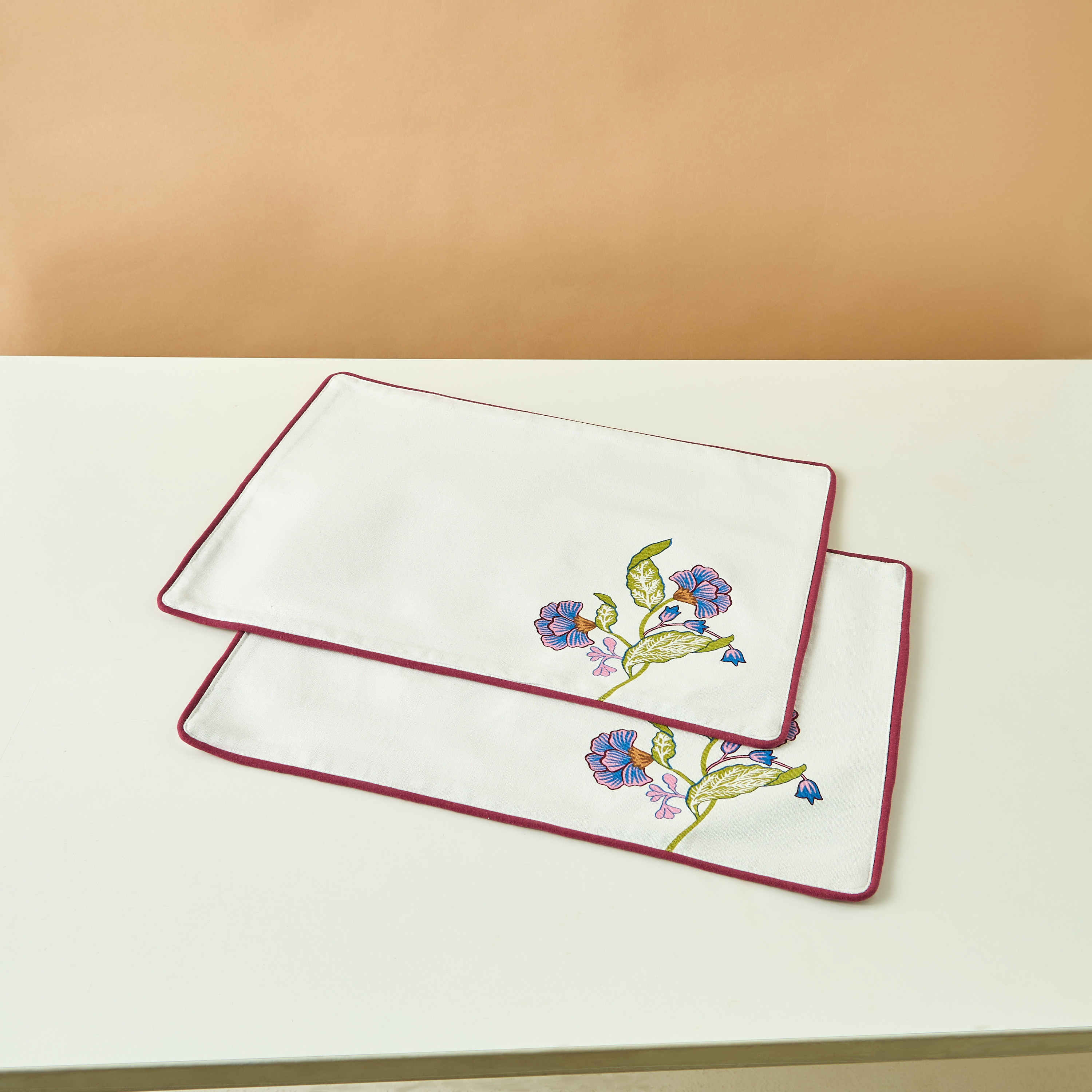 Summer Flower 2-Piece Printed Placemat Set - 33x45 cms-household-dining-tablelinen-placemats-image-1