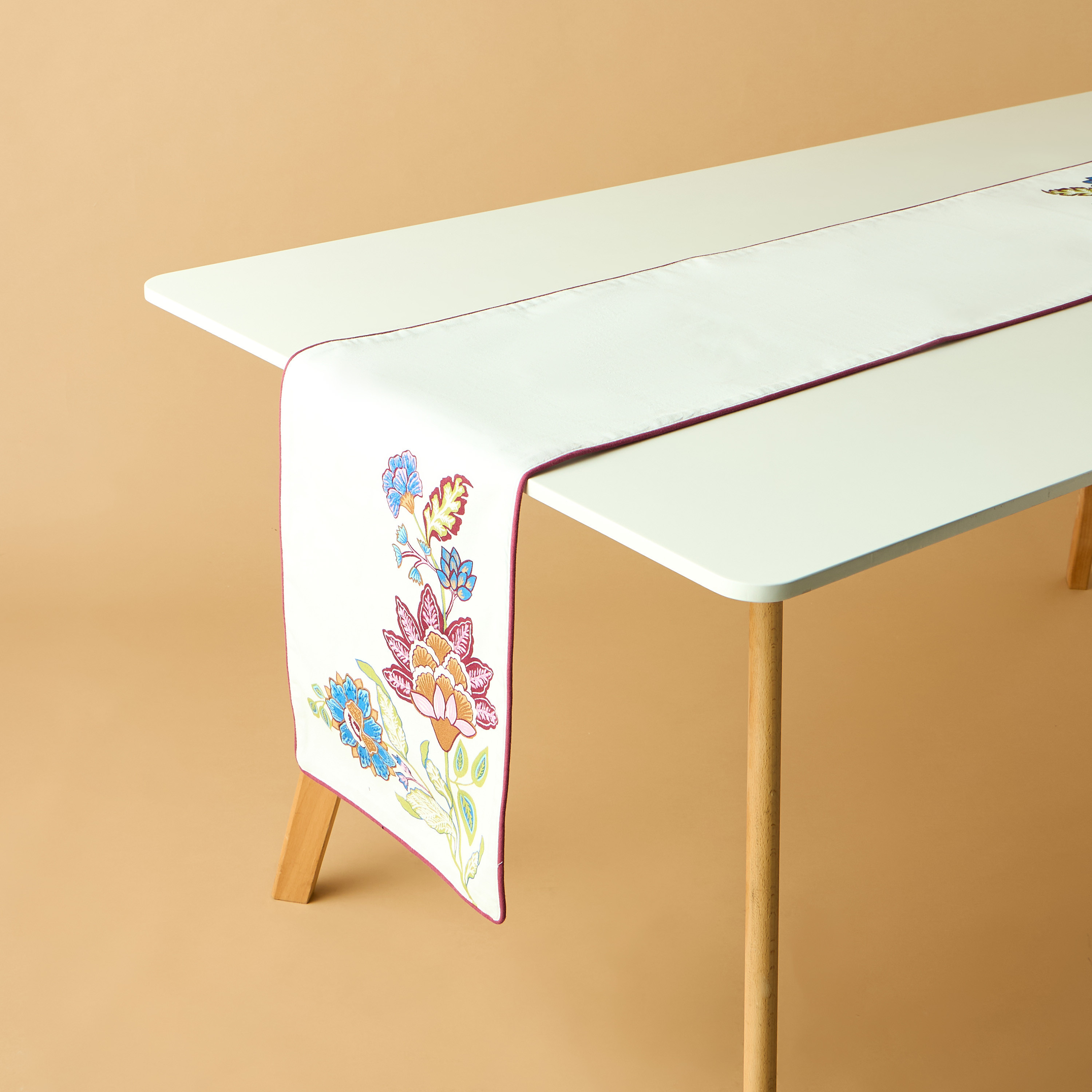 Summer Flower Embroidered Table Runner-household-dining-tablelinen-runnersandtablecovers-image-2