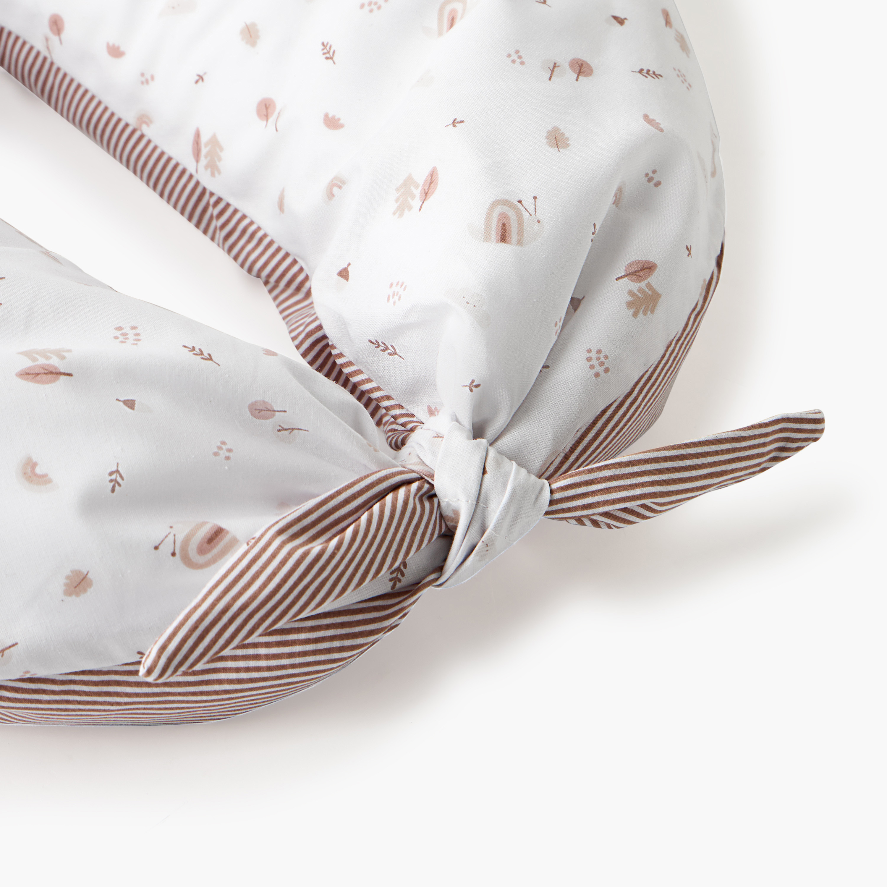 Cambrass Printed Nursing Pillow-baby-feeding-breastfeedingandcare-image-8