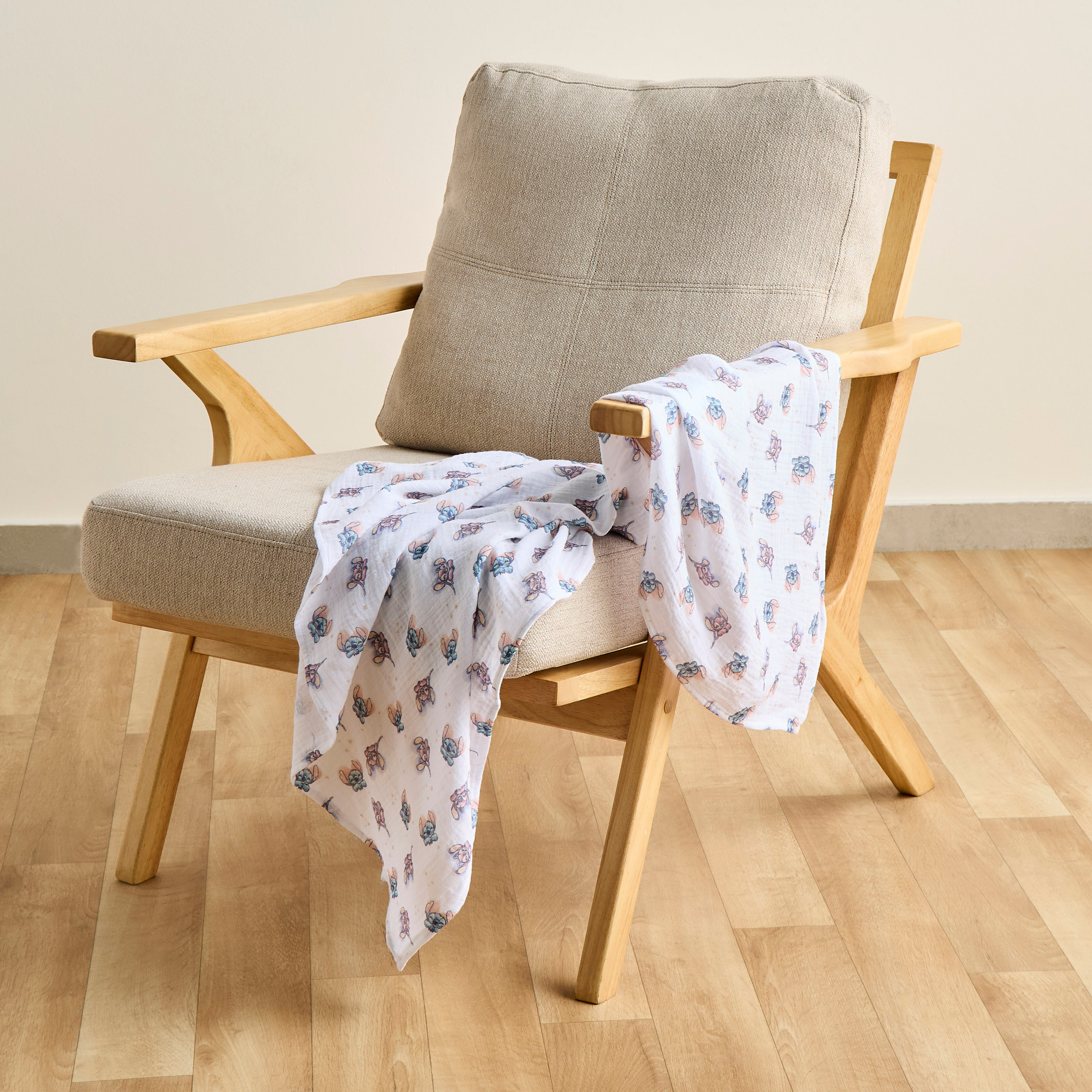 Pack of 3 Disney Baby Swaddle with Stitch Print, 100x100 cm-baby-nursery-blanketsandswaddles-swaddlesandsleepingbags-image-2