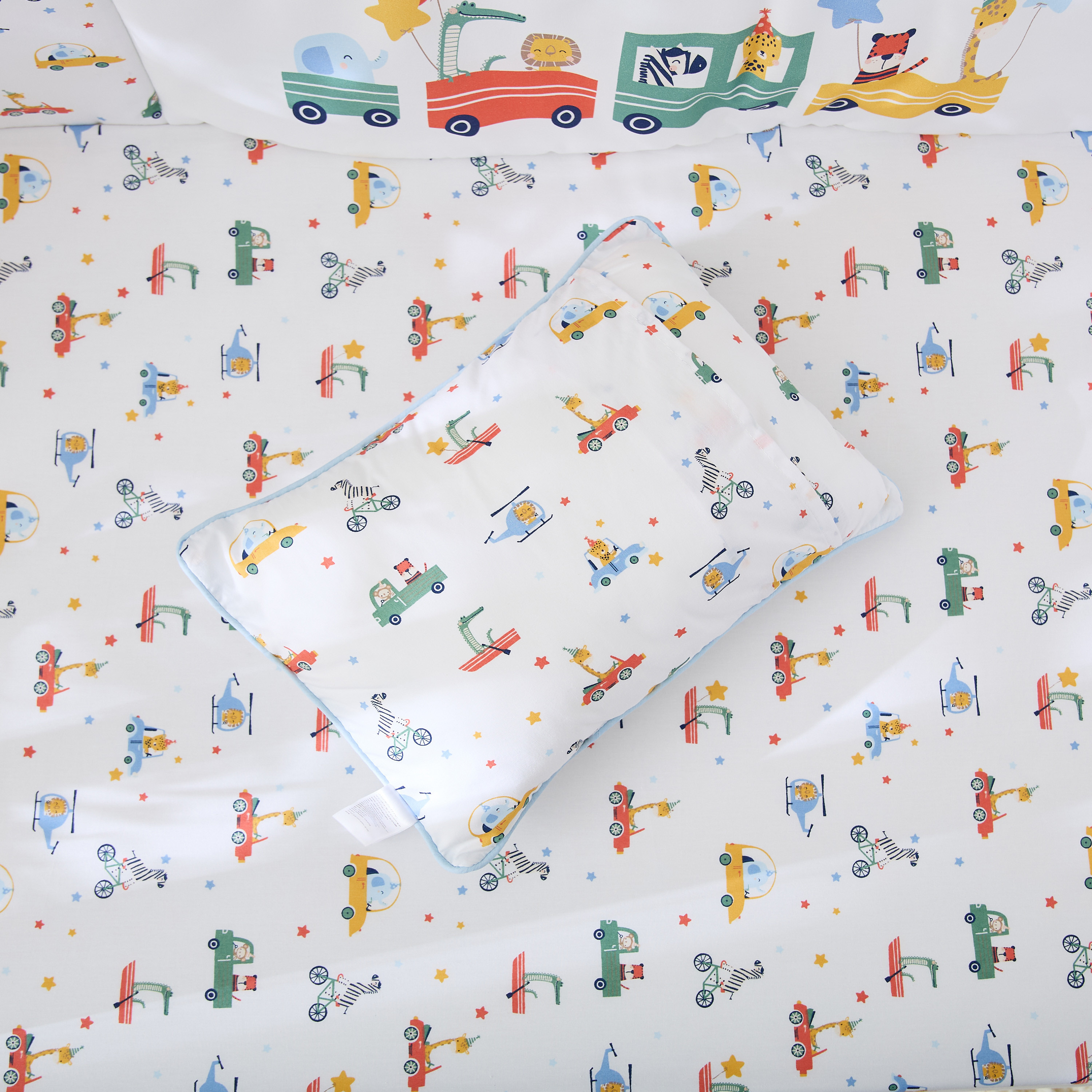 طقم مفروشات سرير 4 قطع بطبعات مركبات من جونيورز- 80x120 سم-baby-nursery-babybedding-image-8
