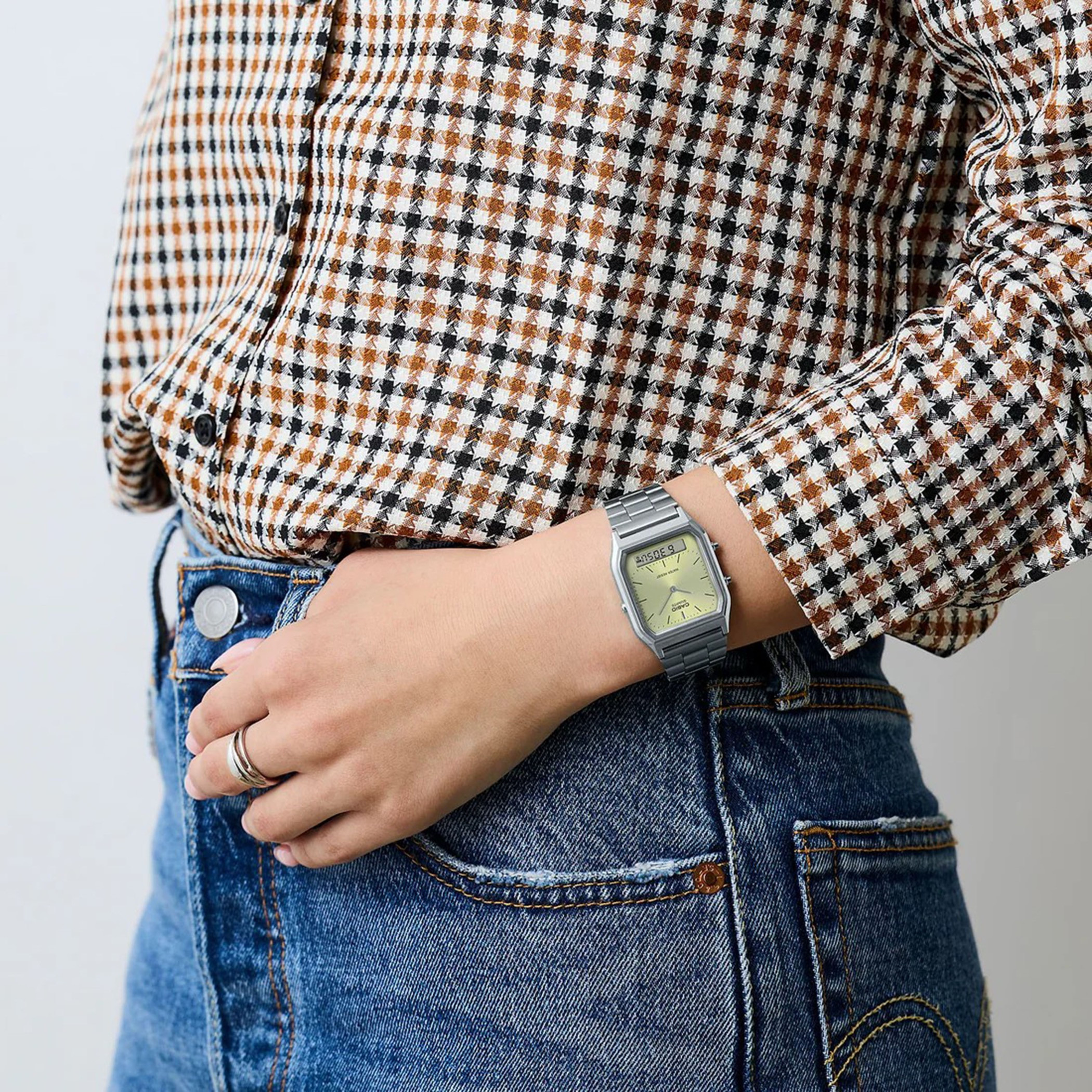 كاسيو- ساعة تناظرية/رقمية ستانلس ستيل لون فضي | AQ-230A-9AMQYDF-men-watchesandjewellery-watches-image-2