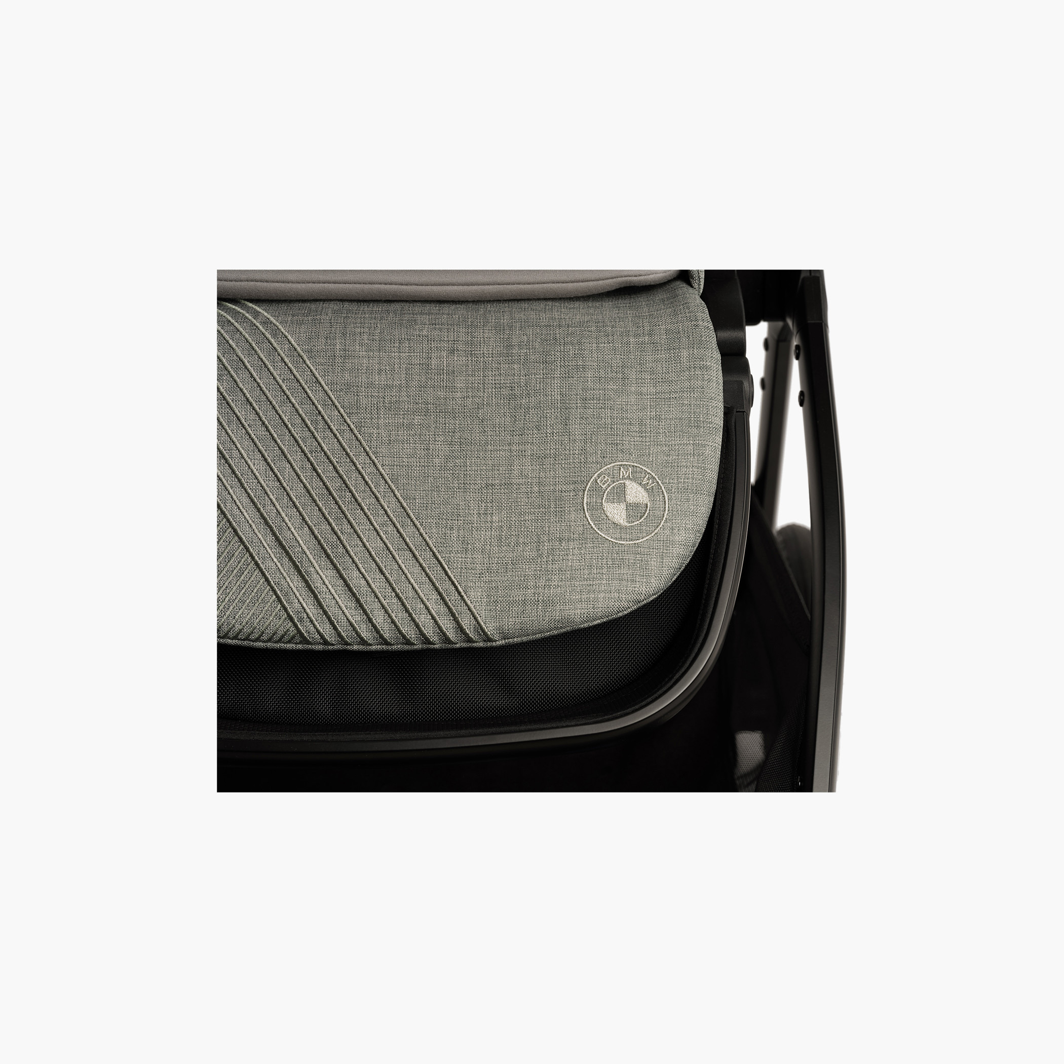 Nuna Triv Next BMW Stroller with Push Button Folding, Aluminium Frame and All-Wheel Suspension-baby-gear-strollersandprams-strollers-image-13