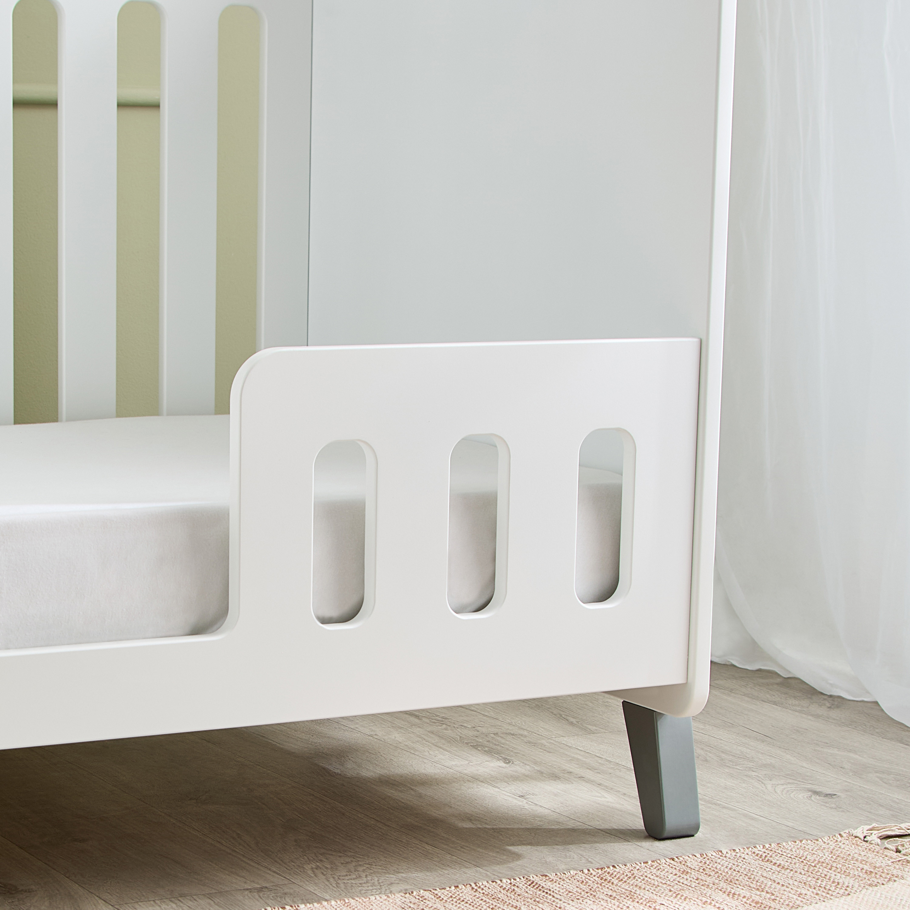 Giggles Matey Crib with 2-in-1 Convertible Design and Adjustable Height (Up to 6 years)-baby-nursery-furniture-cribsandbeds-babycribs-image-11