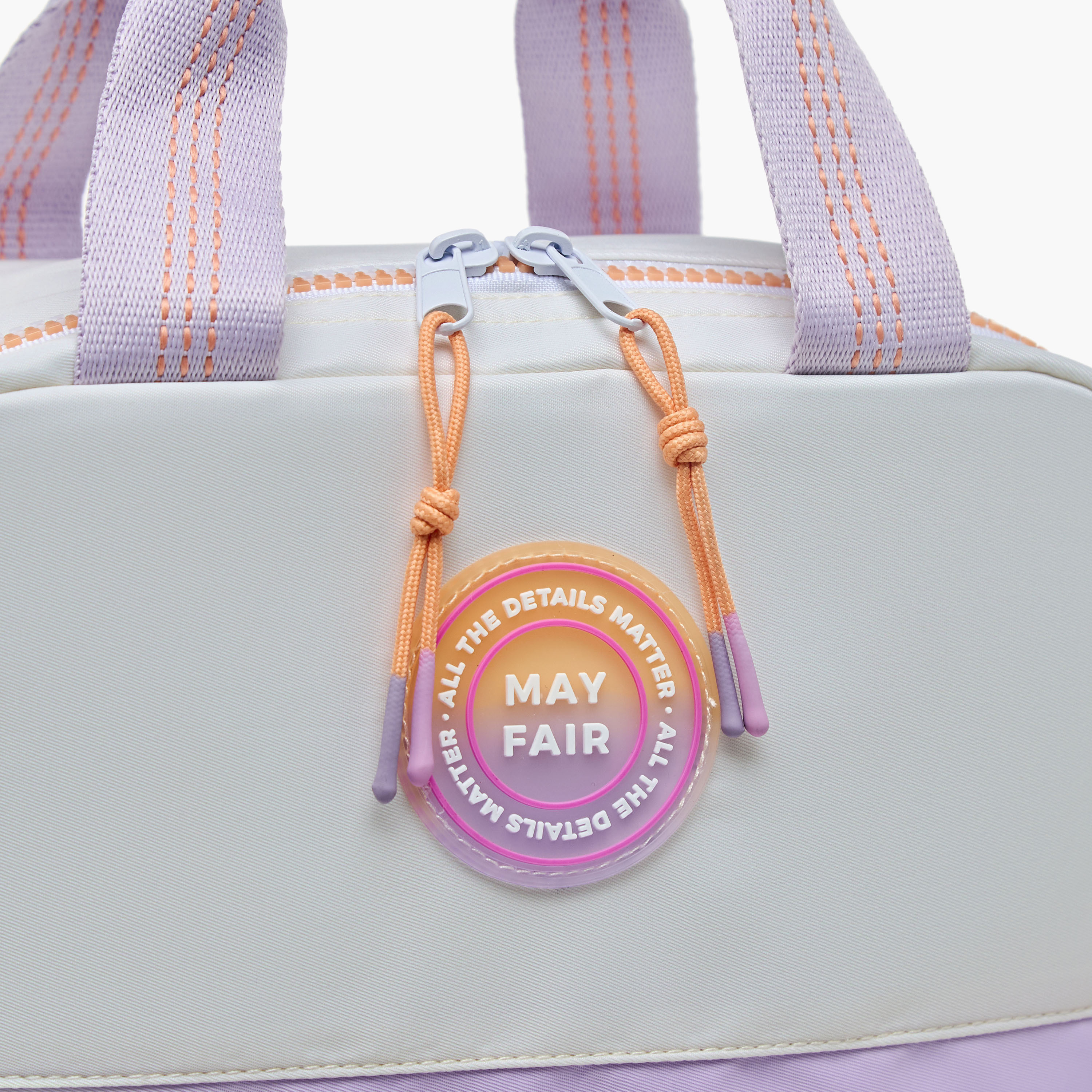 شنطة غداء سادة بسحّاب إغلاق مع حزام قابل للفصل من ماست-school-lunchessentials-lunchbags-image-4
