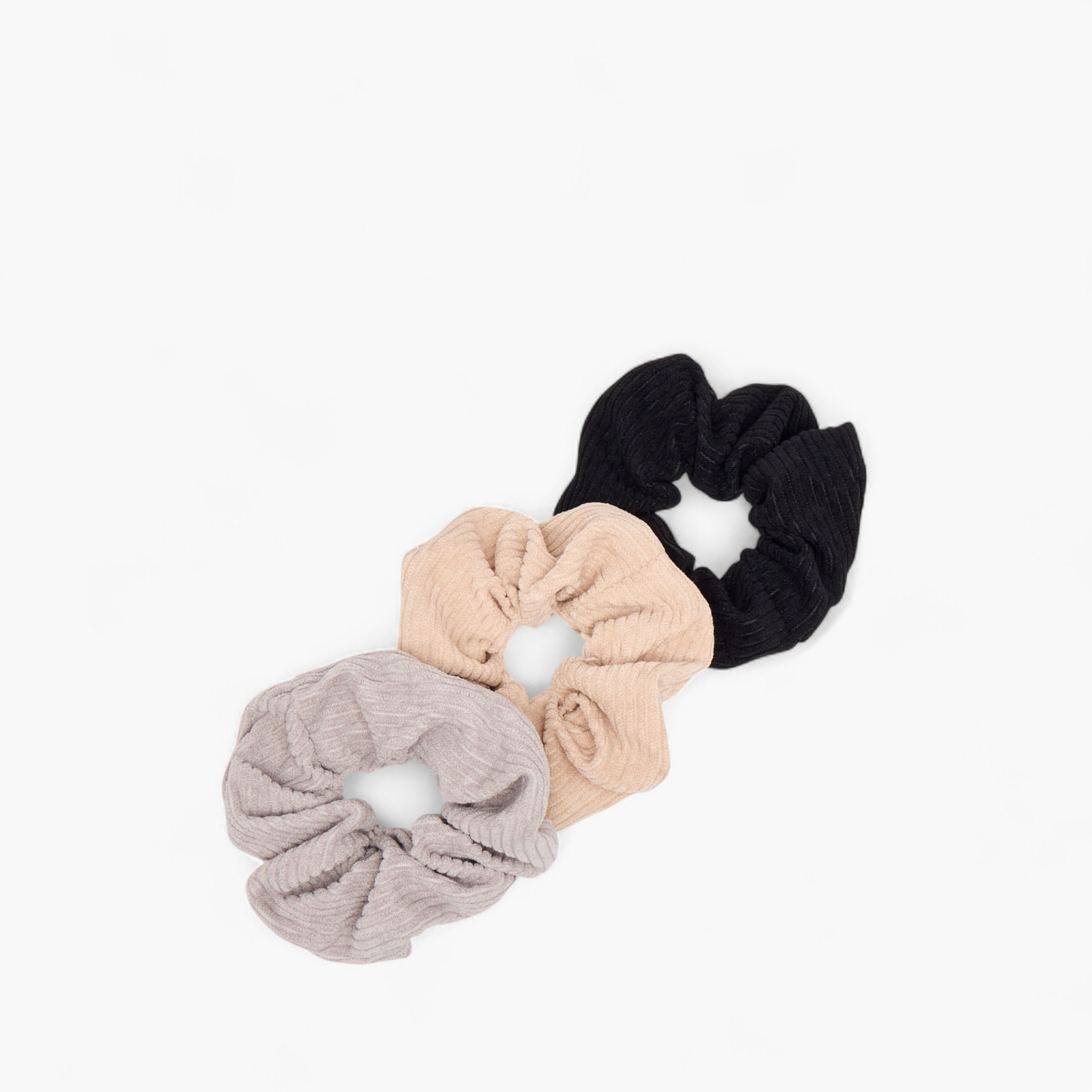 Textured Hair Scrunchie - Set of 3-women-hairaccessories-scrunchies-image-2