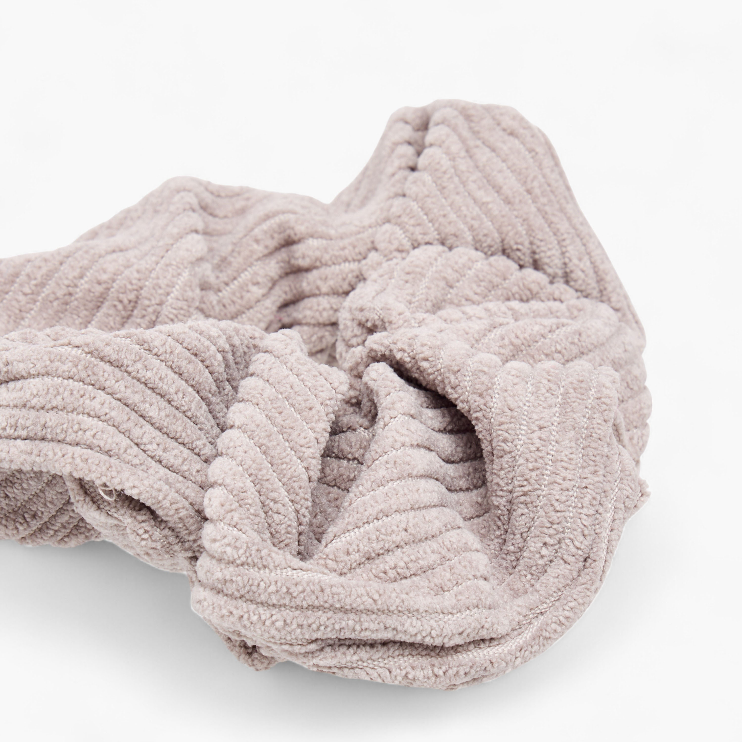 Textured Hair Scrunchie - Set of 3-women-hairaccessories-scrunchies-image-4